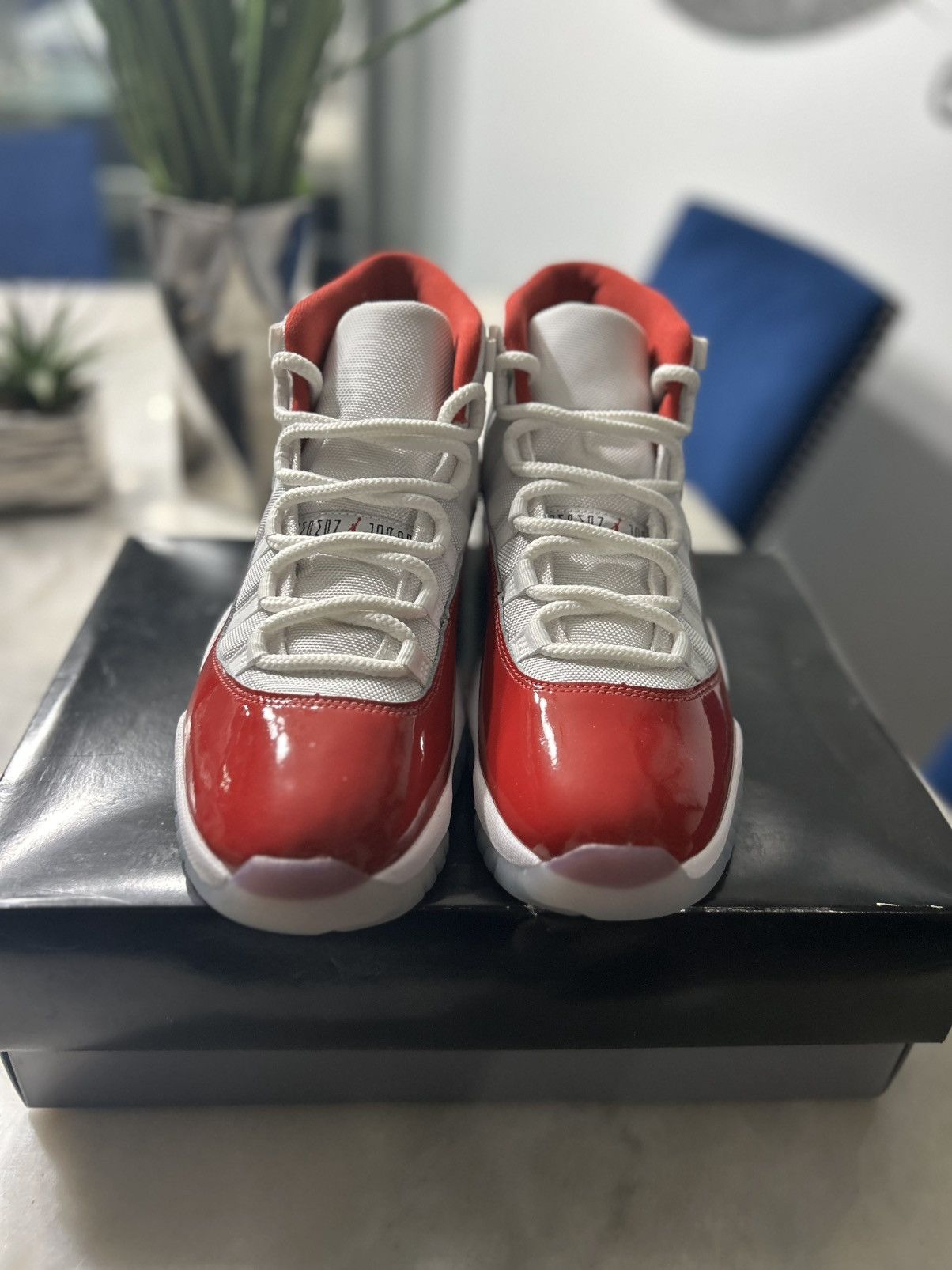 Jordan Brand × Nike Air jordan 11 Cherry Size US 10 / EU 43 - 3 Thumbnail