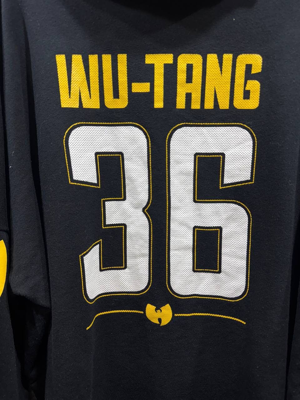 Wu-Tang Clan Wu Tang Clan 36 Hoodie Pullover Rappers Hip Hop Size US L / EU 52-54 / 3 - 12 Thumbnail