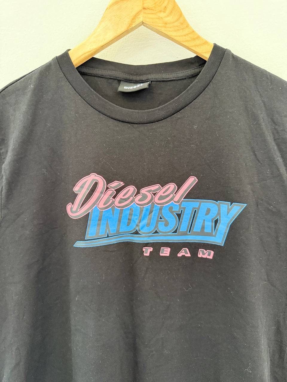Diesel Men’s Diesel Industry Big Logo black y2k designer tee Size US M / EU 48-50 / 2 - 2 Thumbnail