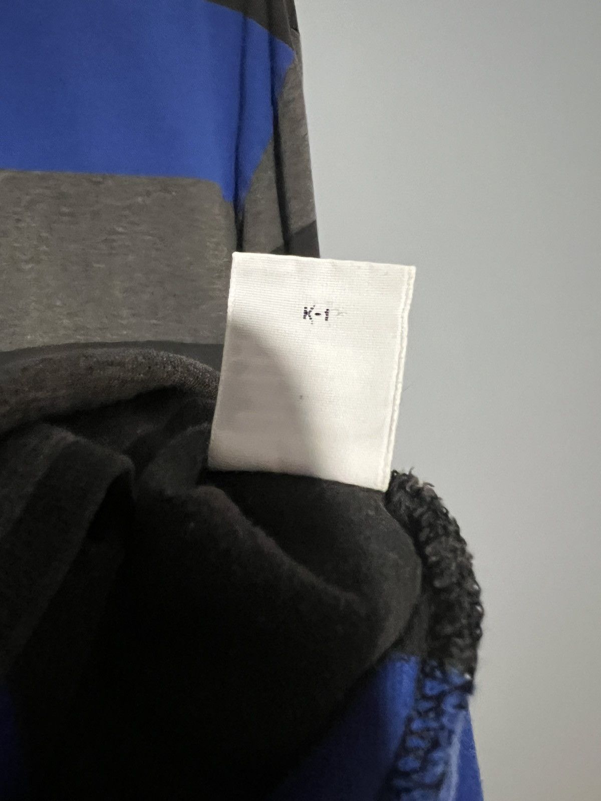 Polo Ralph Lauren VTG Polo Ralph Lauren Rugby Sz L Blue Gray Black Stripe Size US L / EU 52-54 / 3 - 7 Thumbnail