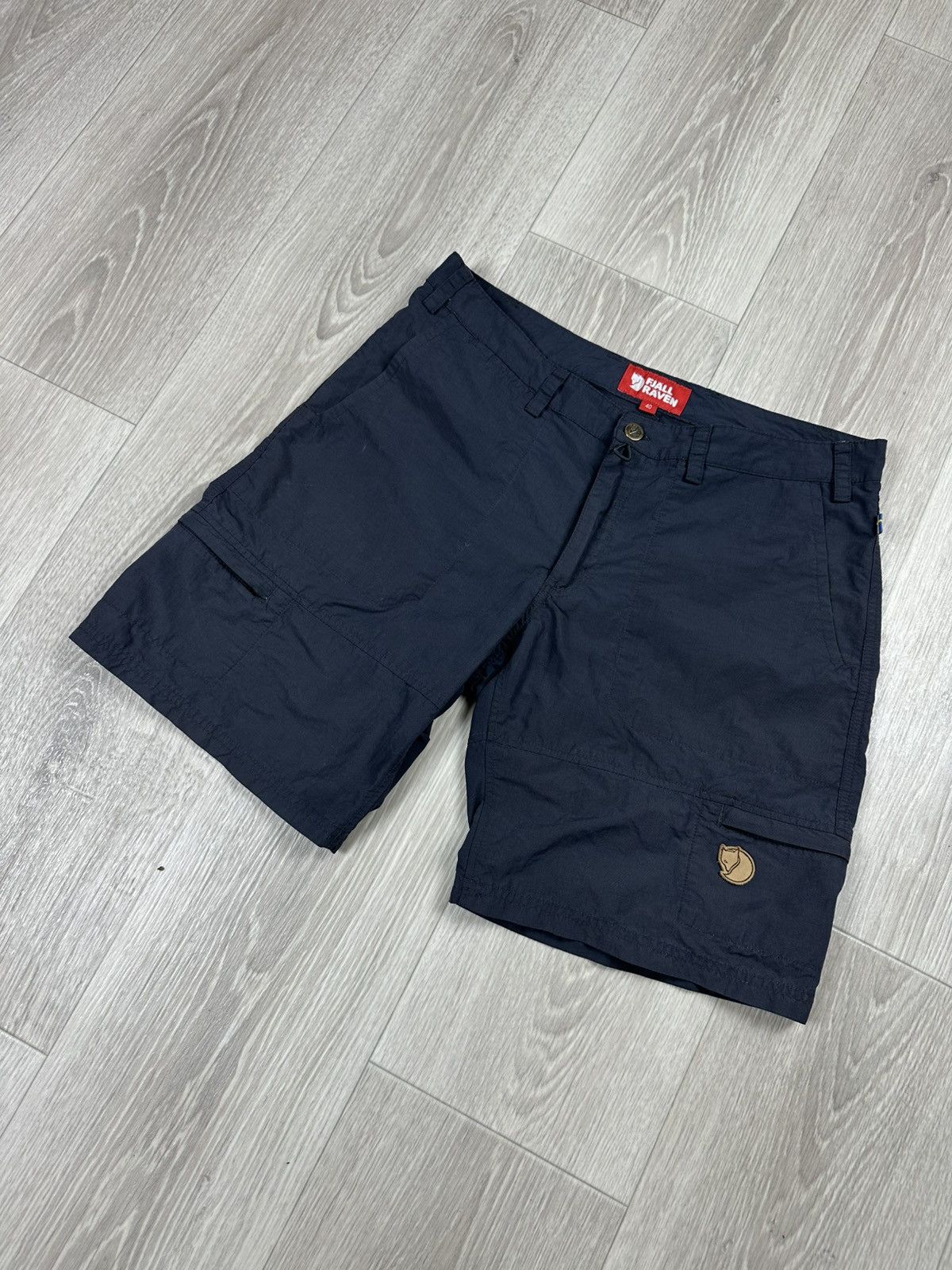 Fjallraven Fjallraven Temuka MT Multi Pocket Cargo Shorts Size US 30 / EU 46 - 1 Thumbnail