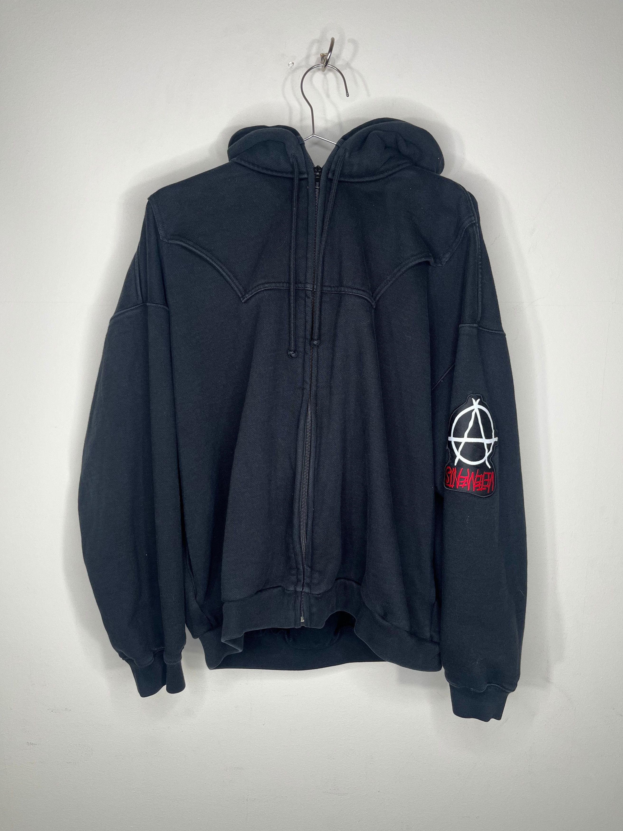 Vetements Vetements AW19 upside down Anarchy mask hoodie