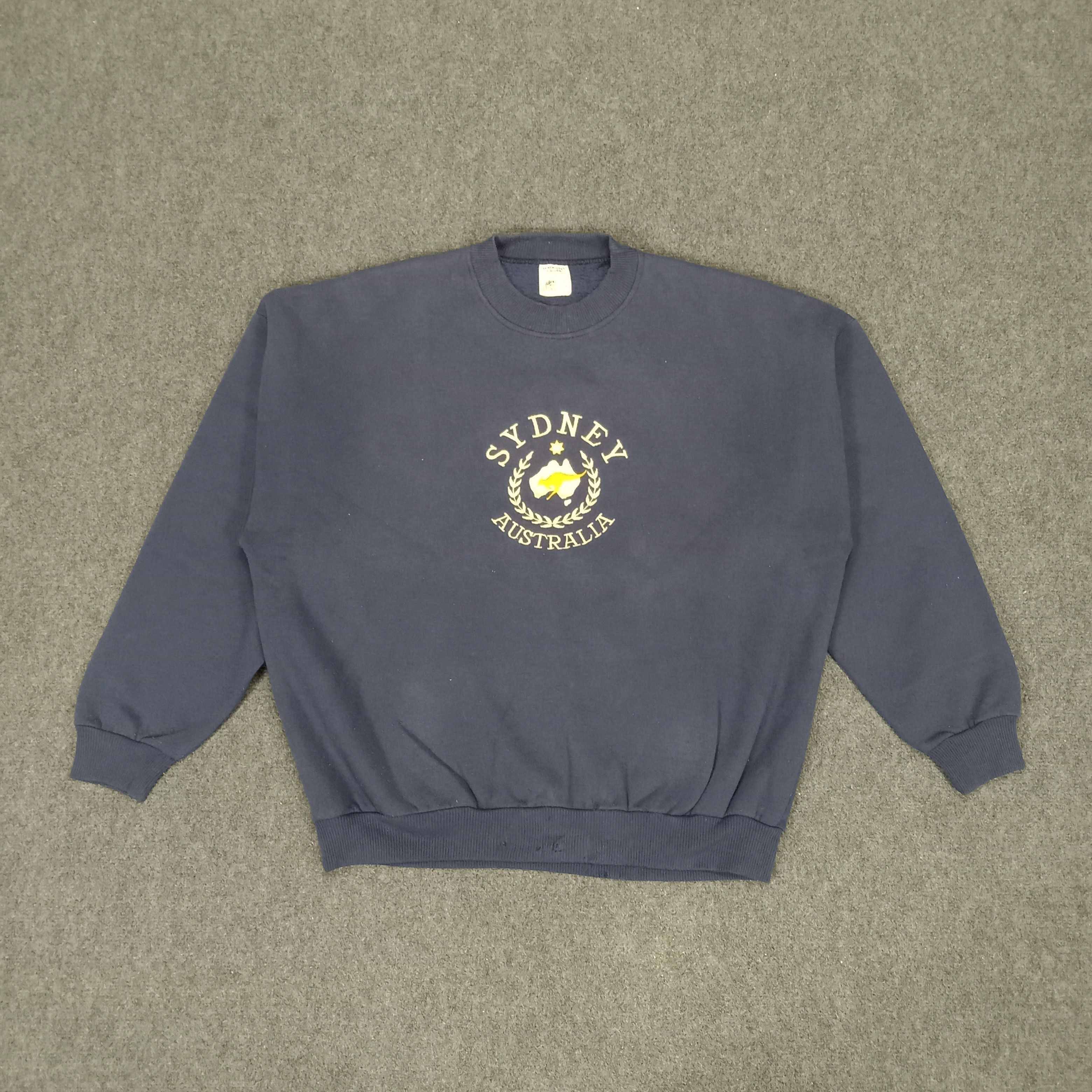 Vintage Sydney Australia Embroidery Style Sweatshirt Size US L / EU 52-54 / 3 - 1 Thumbnail