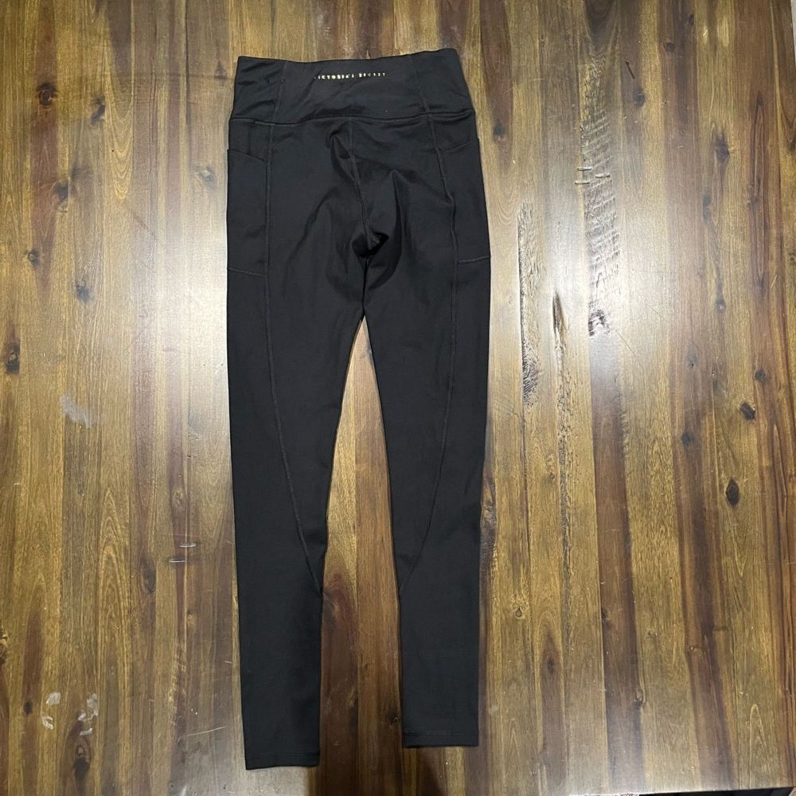 Victoria's Secret NWOT Victoria's Secret Athletic Ankle Length Leggings Size 8 Size 30" / US 8 / IT 44 - 5 Thumbnail