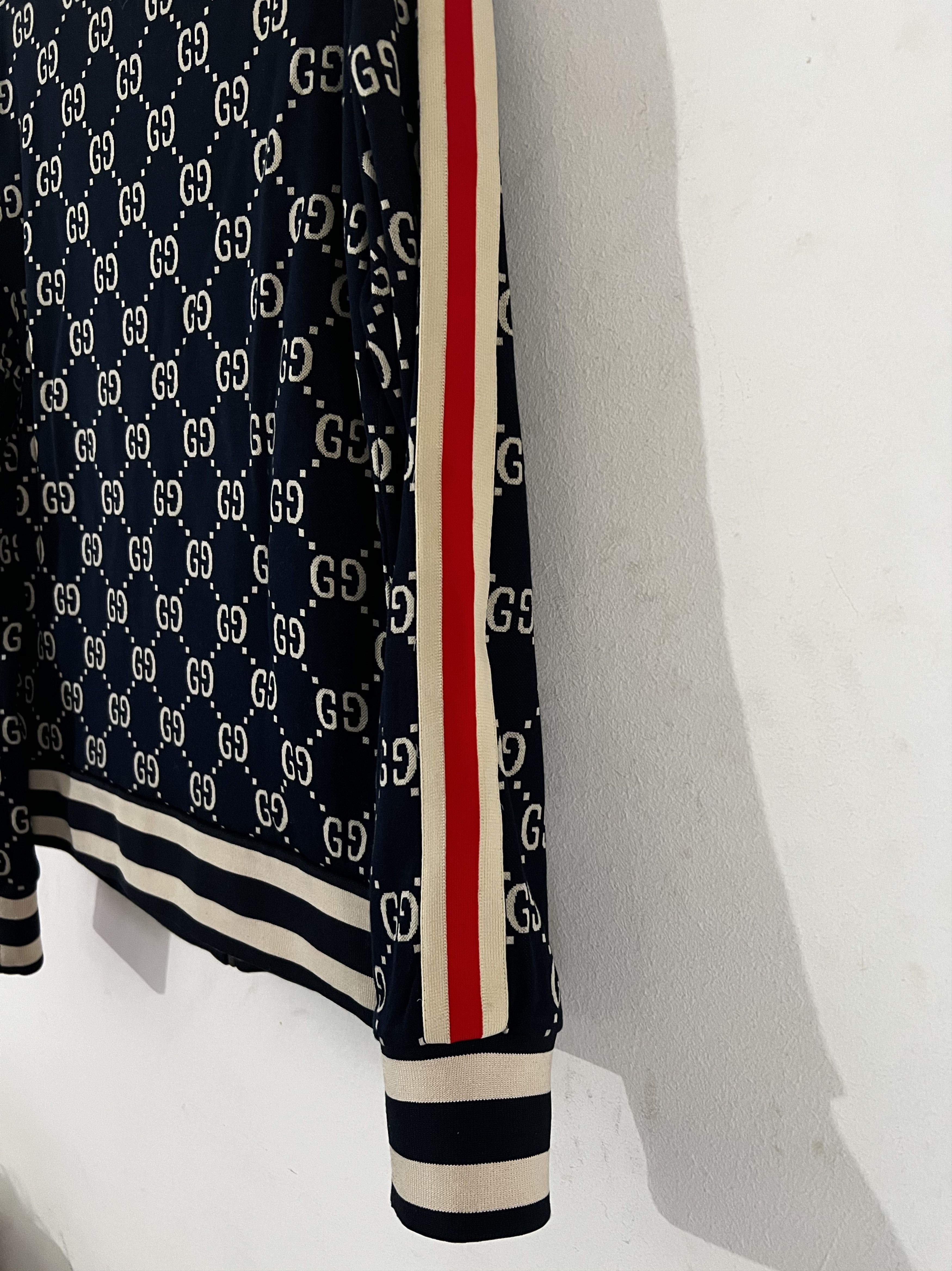 Gucci Carry Over Gucci Monogram Sweatshirt Size US XL / EU 56 / 4 - 8 Thumbnail