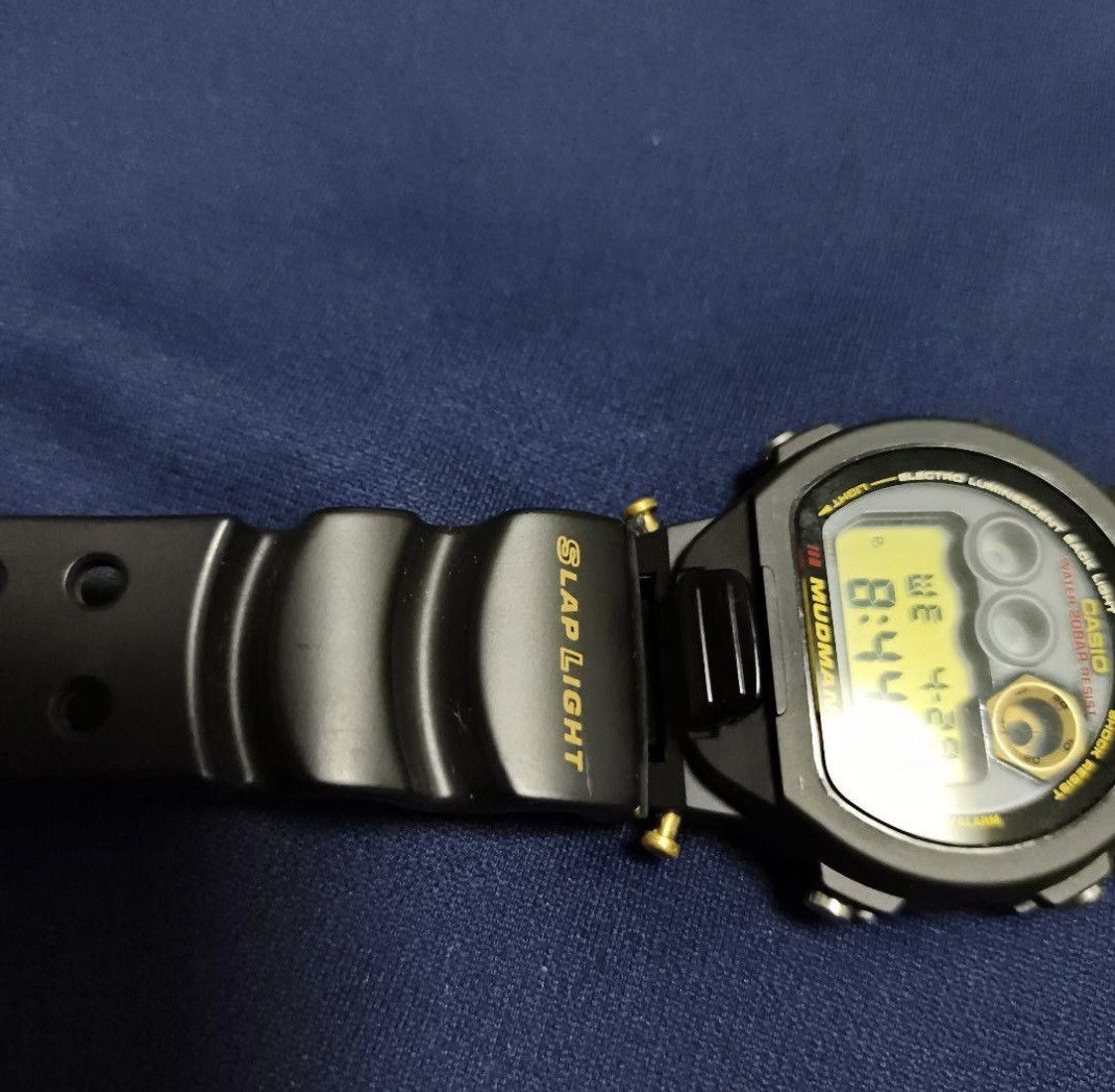 Casio Rare Vintage Casio G-SHOCK DW-8400 MUDMAN Black Gold Japan Size ONE SIZE - 9 Thumbnail