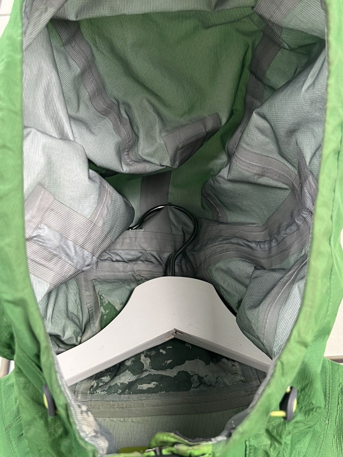 Montbell Montbell Windbreaker Jacket Size US L / EU 52-54 / 3 - 6 Thumbnail
