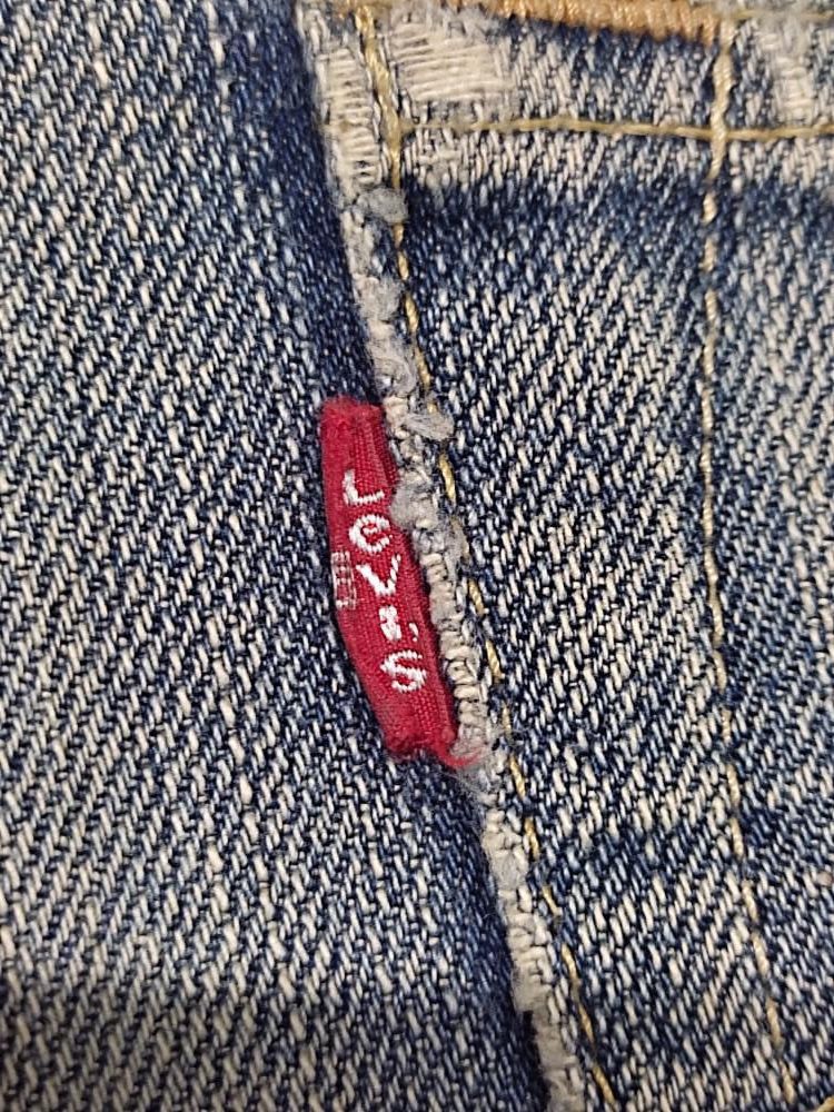 Vintage VINTAGE LEVIS JEANS MINOR DISTRESSED AND FADED STYLE Size US 34 / EU 50 - 7 Thumbnail