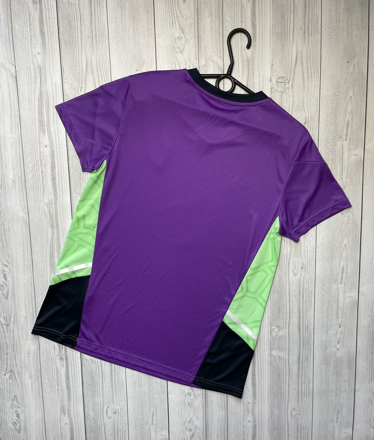 Other Vintage adidas Real Madrid soccer jersey size L purple Size L / US 10 / IT 46 - 6 Thumbnail