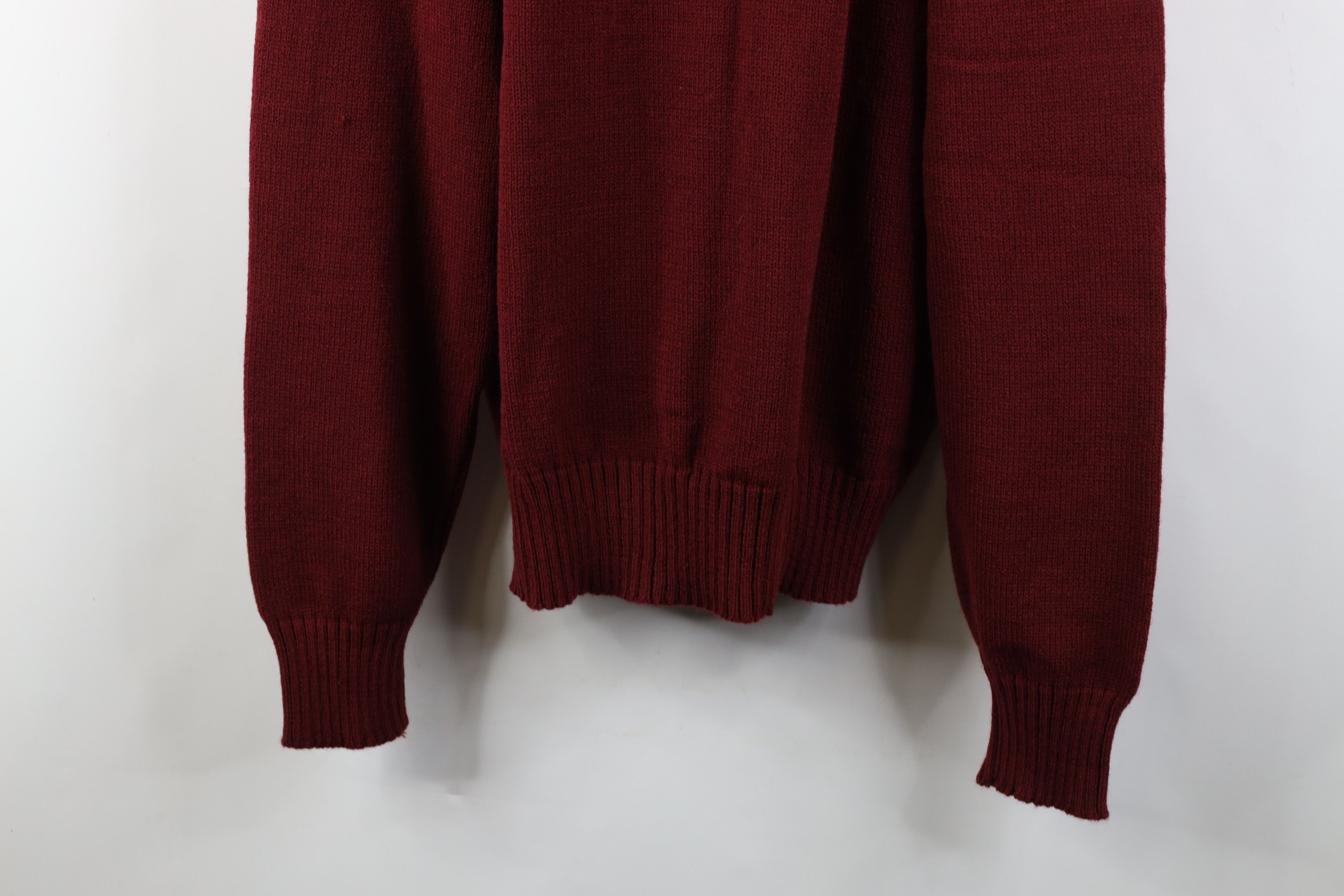 Vintage Vintage 70s Streetwear Chunky Cable Knit V-Neck Sweater Size US L / EU 52-54 / 3 - 12 Thumbnail