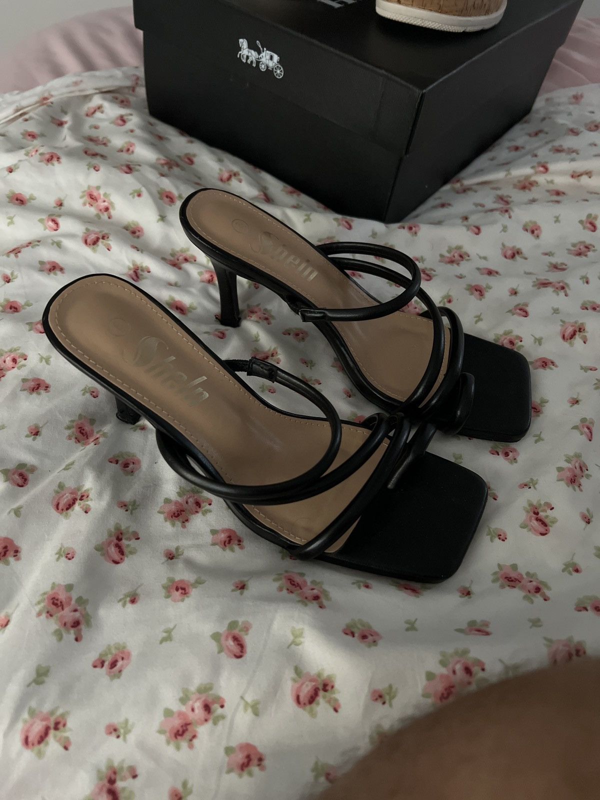 Vintage Heels Size US 6 / IT 36 - 2 Thumbnail