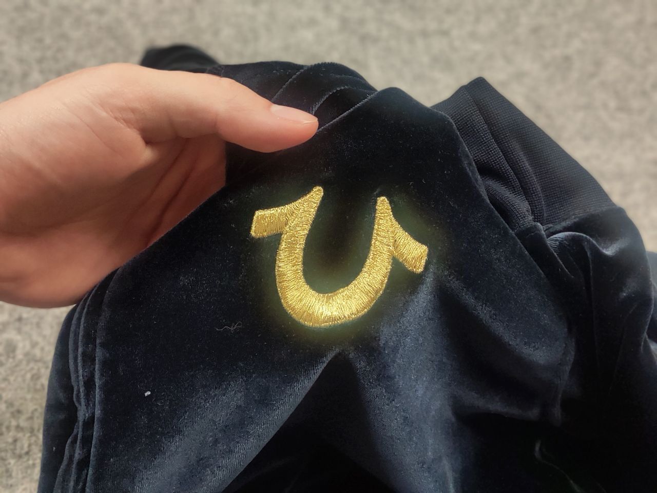 True Religion True Religion Vintage Velour HG Zip Hoodie Y2K Supreme Style Size US M / EU 48-50 / 2 - 11 Thumbnail