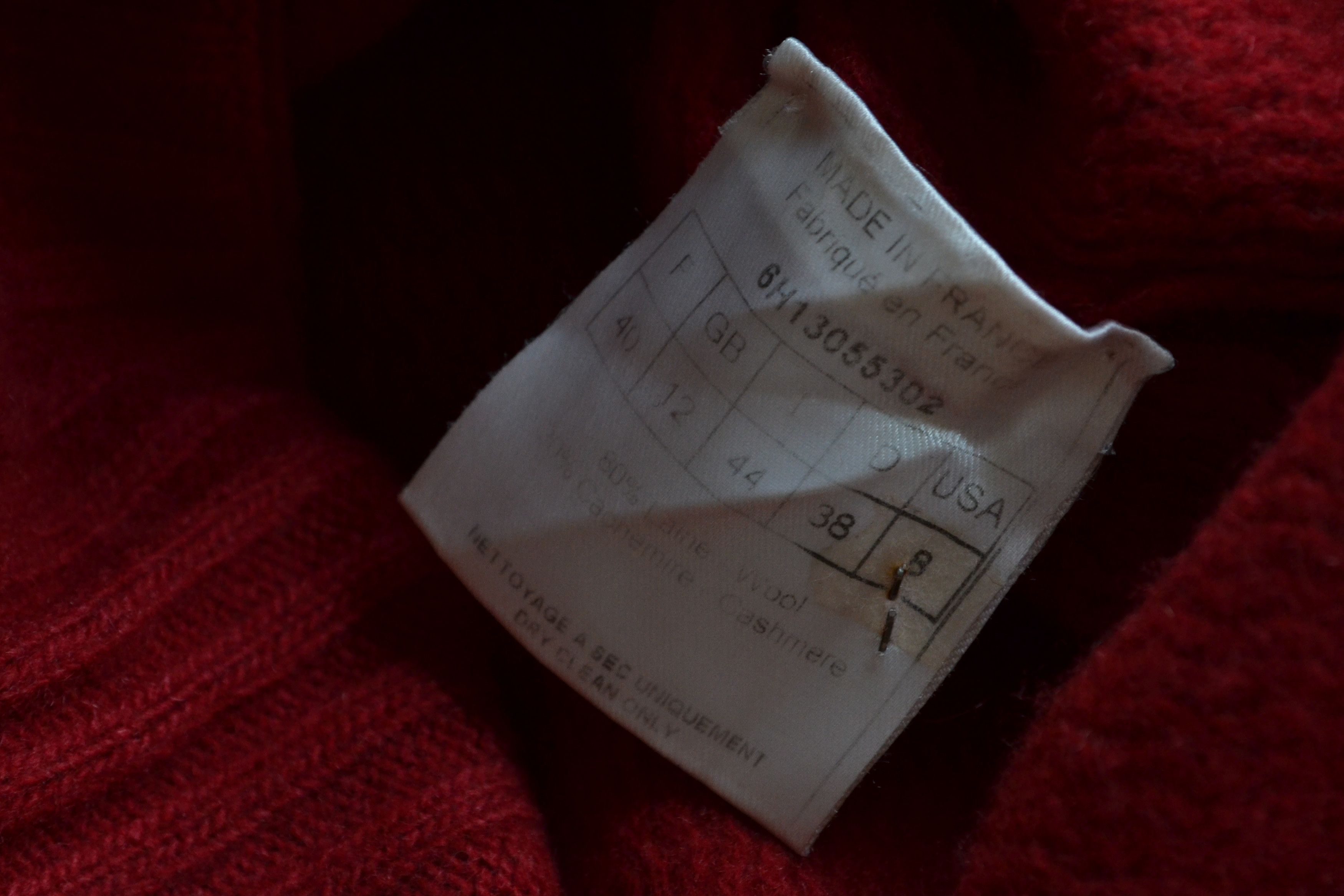 Dior DIOR Sweater Wool Knit V Neck Red Metal Logo Vintage Size M / US 6-8 / IT 42-44 - 6 Thumbnail