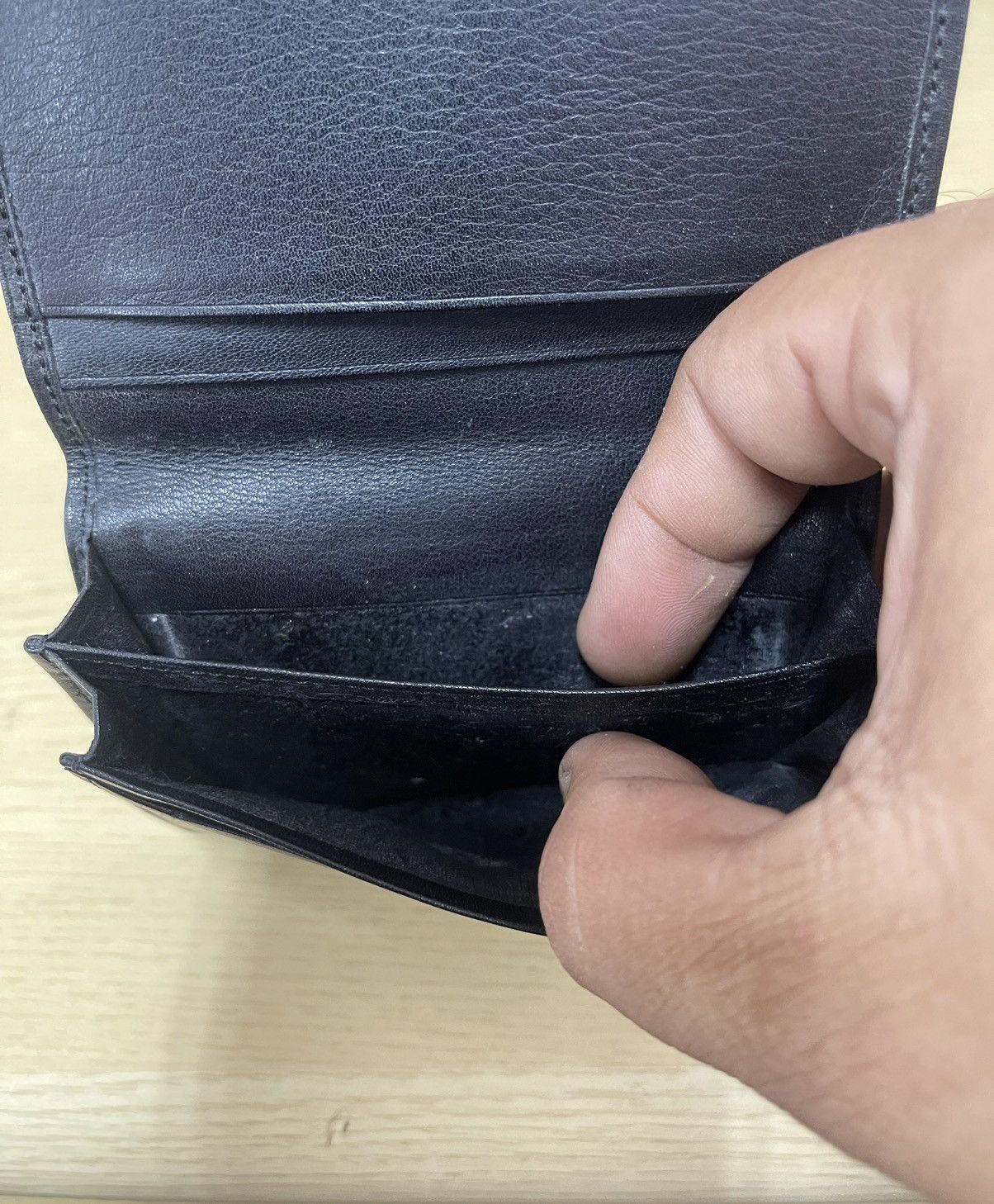 Yves Saint Laurent YSL Leather Card Wallet Yves Saint Laurent Compact Bifold Size ONE SIZE - 10 Thumbnail