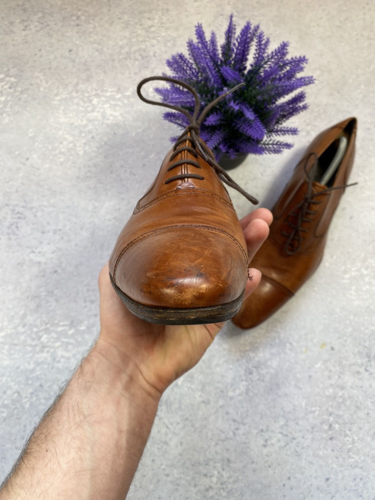 Russell & Bromley Russel and Bromley Men’s Brown Leather Brouge Size 9.5 Size US 9.5 / EU 42-43 - 9 Thumbnail