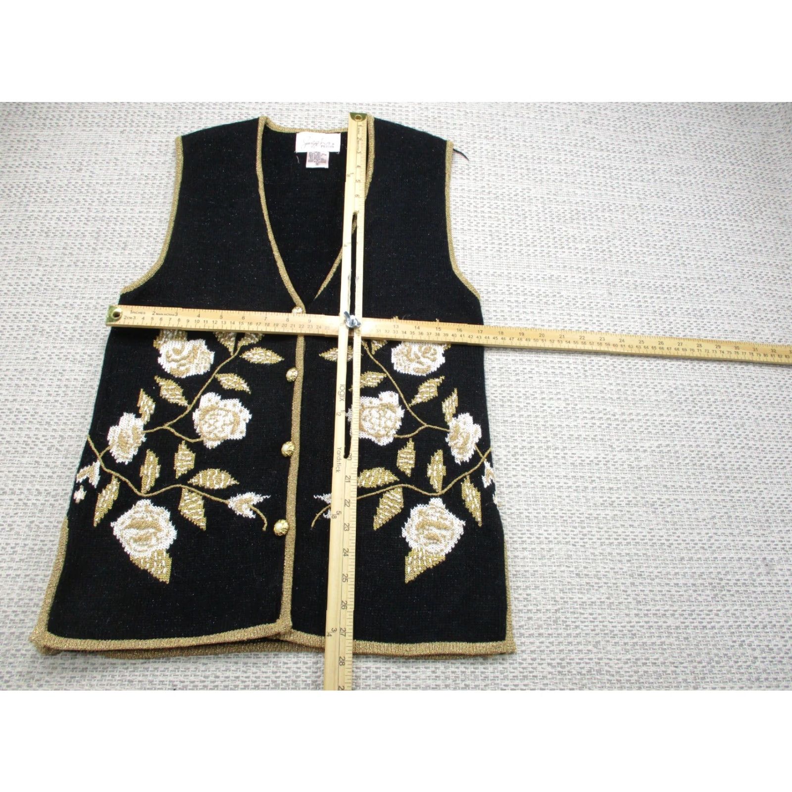 Vintage VTG Jaclyn Smith Sweater Vest Shirt Sleeveless S Black Knit Embroidered Pearl Floral Women's 90s Vintage Theme Size S / US 4 / IT 40 - 4 Thumbnail