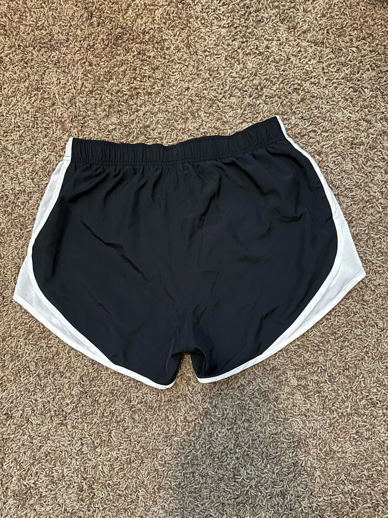 Nike Nike Women's Dry Tempo Stage Flight Theatre Black Shorts Size 32" / US 10 / IT 46 - 5 Thumbnail