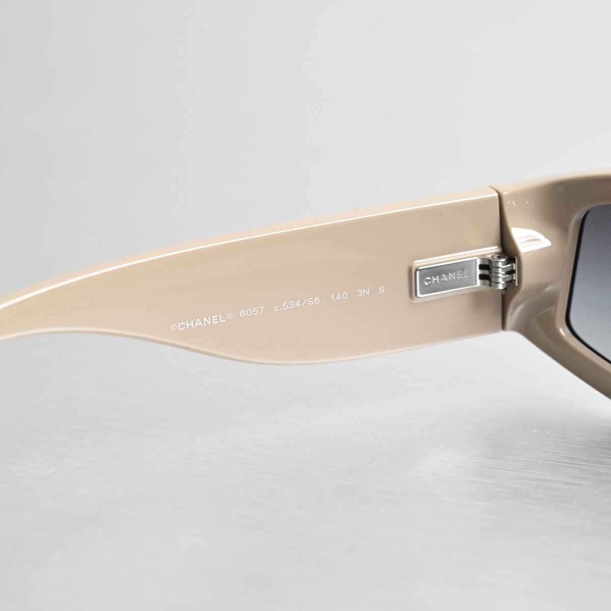 Chanel CHANEL 0CH6057 SUNGLASSES Size ONE SIZE - 5 Thumbnail