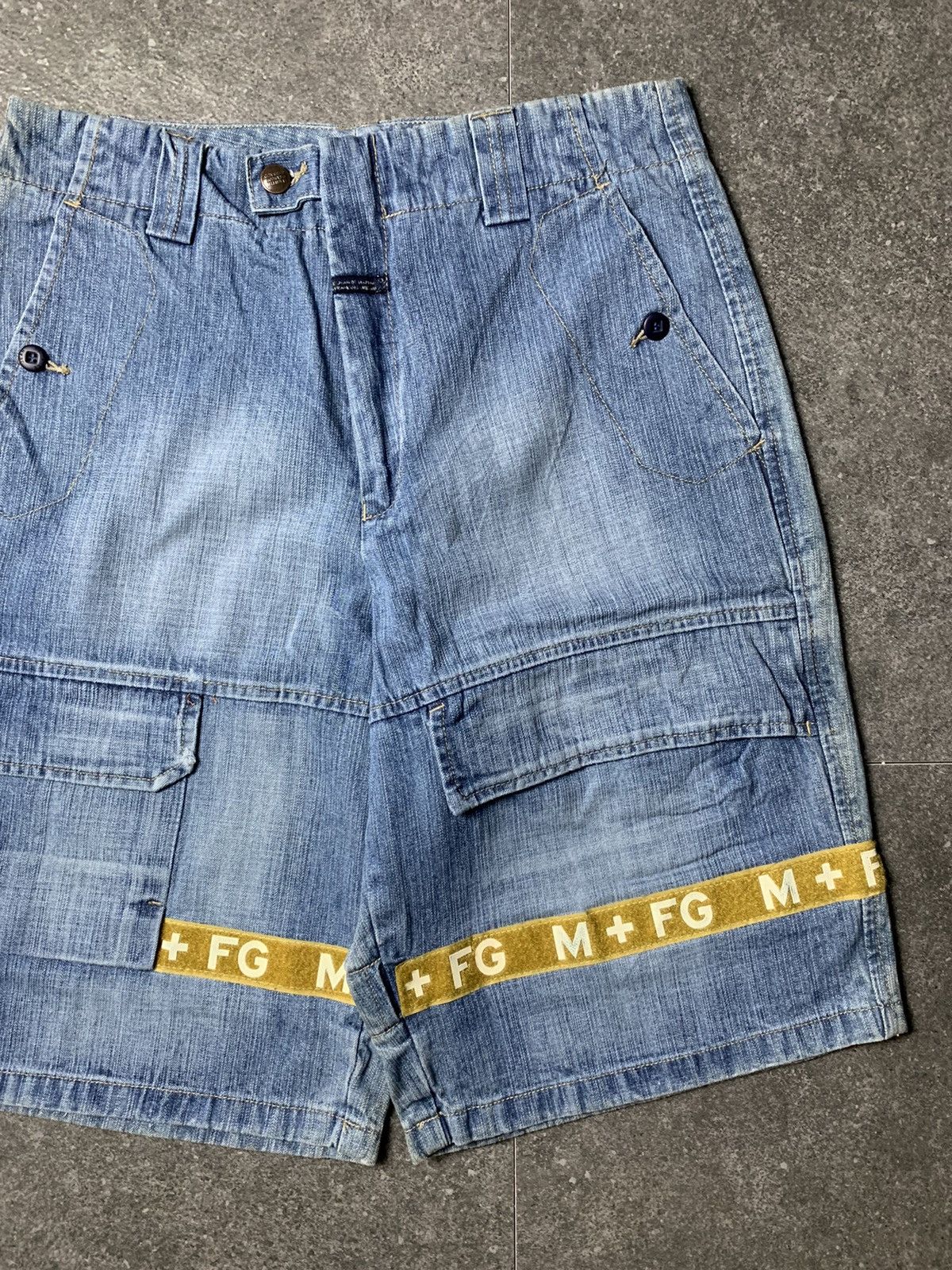 Marithe + Francois Girbaud 2000s Marithe Francois Girbaud Shuttle Tape Jorts - SAMPLE Size US 29 - 2 Thumbnail