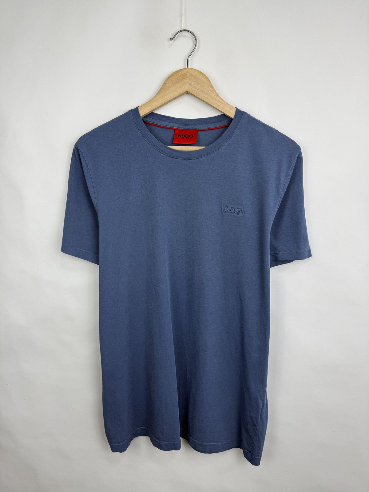 Hugo Boss 🇮🇹 Hugo Boss Luxury Classic T-Shirt Retro Rare Hype Y2K Size US M / EU 48-50 / 2 - 2 Thumbnail