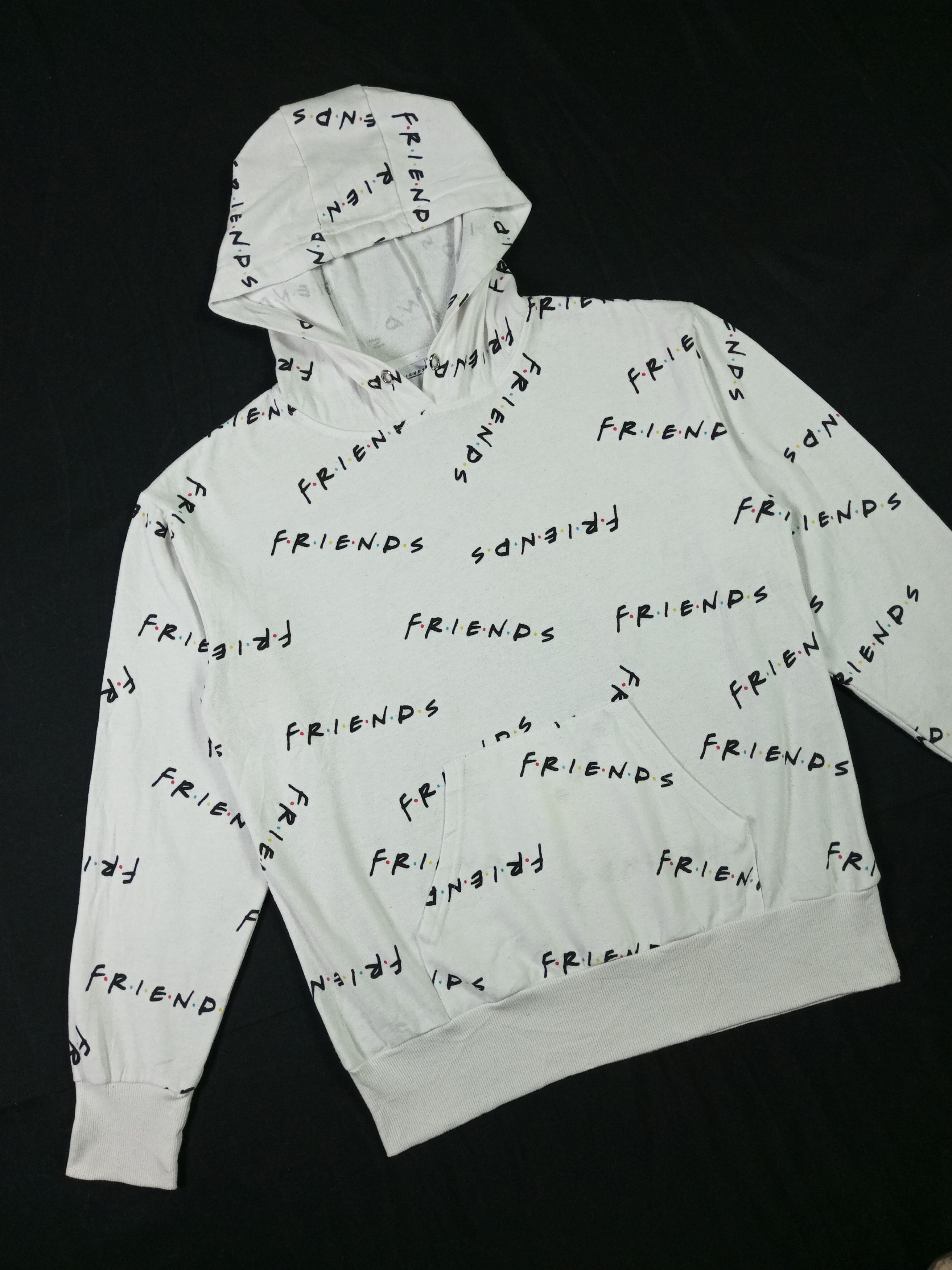 Vintage The Famous FRIENDS The Television Series Hoodie Size US M / EU 48-50 / 2 - 3 Thumbnail