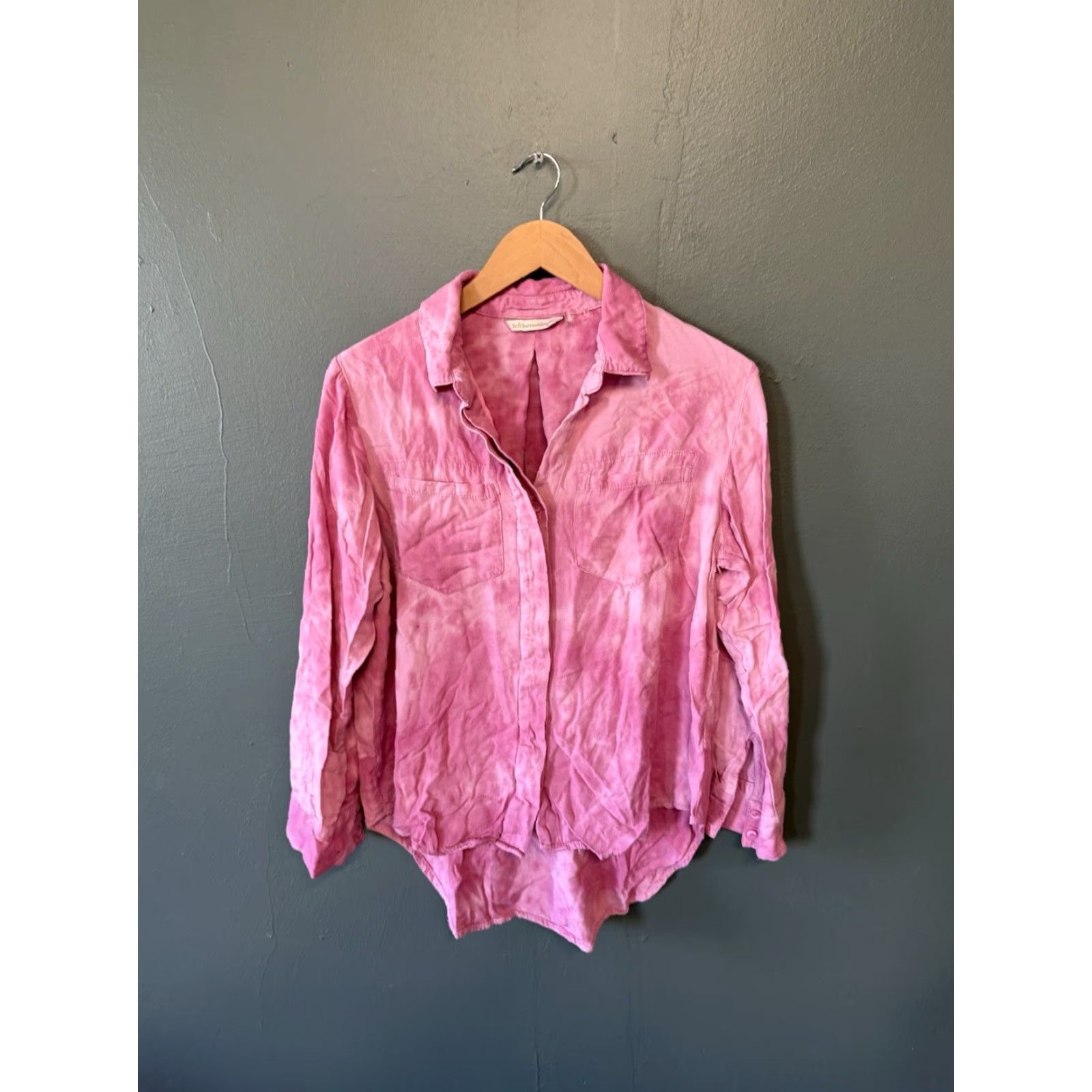 Soft Surroundings Soft Surroundings Shirt Womens Pink Tie Dye Long Sleeve Button-Up Size L Large Size L / US 10 / IT 46 - 2 Thumbnail