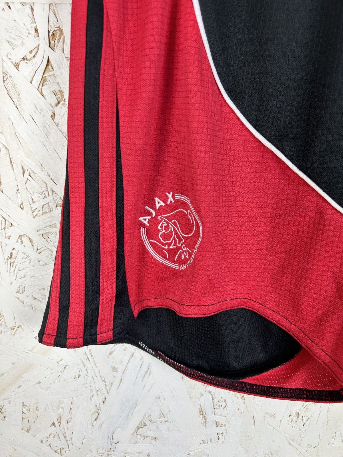Adidas 00s Adidas Ajax Amsterdam 2006/07 Away Kit Soccer Shorts 30 Size US 30 / EU 46 - 5 Thumbnail