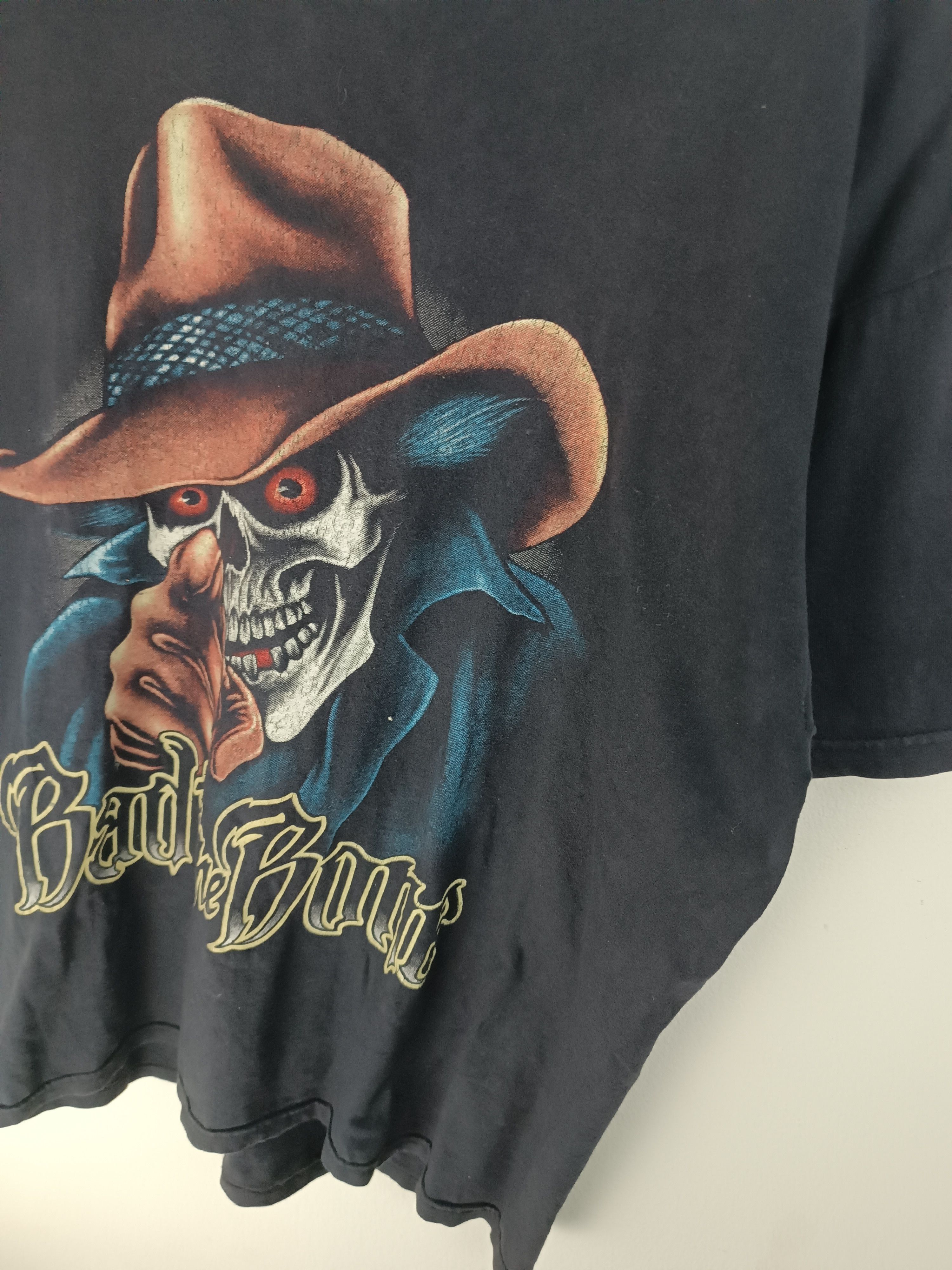 Vintage VINTAGE Y2K BAD TO THE BONE SKULL HORROR FADED ADULT TEE Size US XL / EU 56 / 4 - 7 Thumbnail