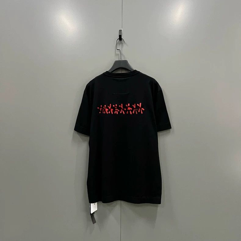 Givenchy Givenchy SizeXXXL Chito Collaboration 4G Graffiti Heart Sho Size US M / EU 48-50 / 2 - 2 Thumbnail