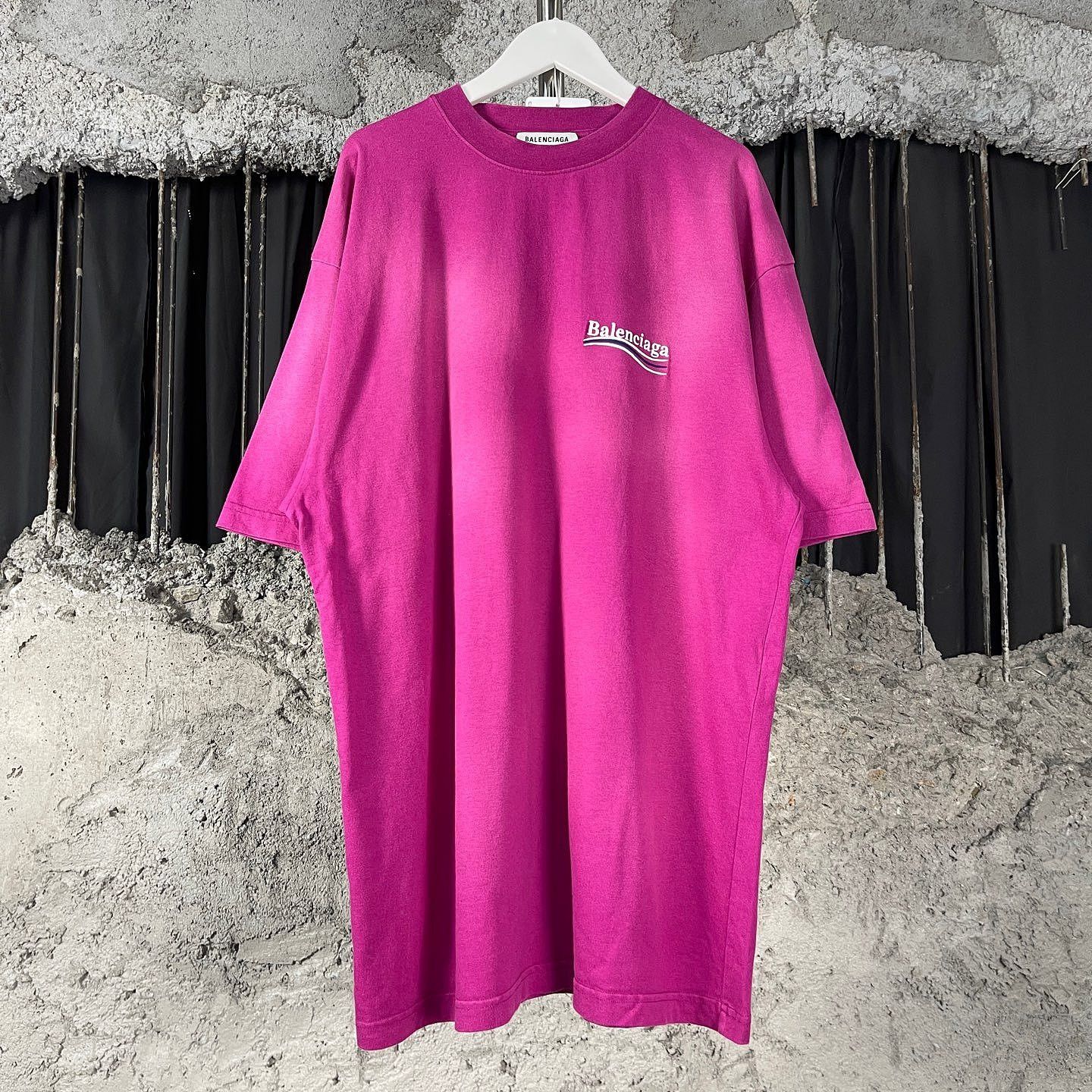 Balenciaga Balenciaga Wavy Logo T-Shirt Size XS Size US XS / EU 42 / 0 - 1 Thumbnail