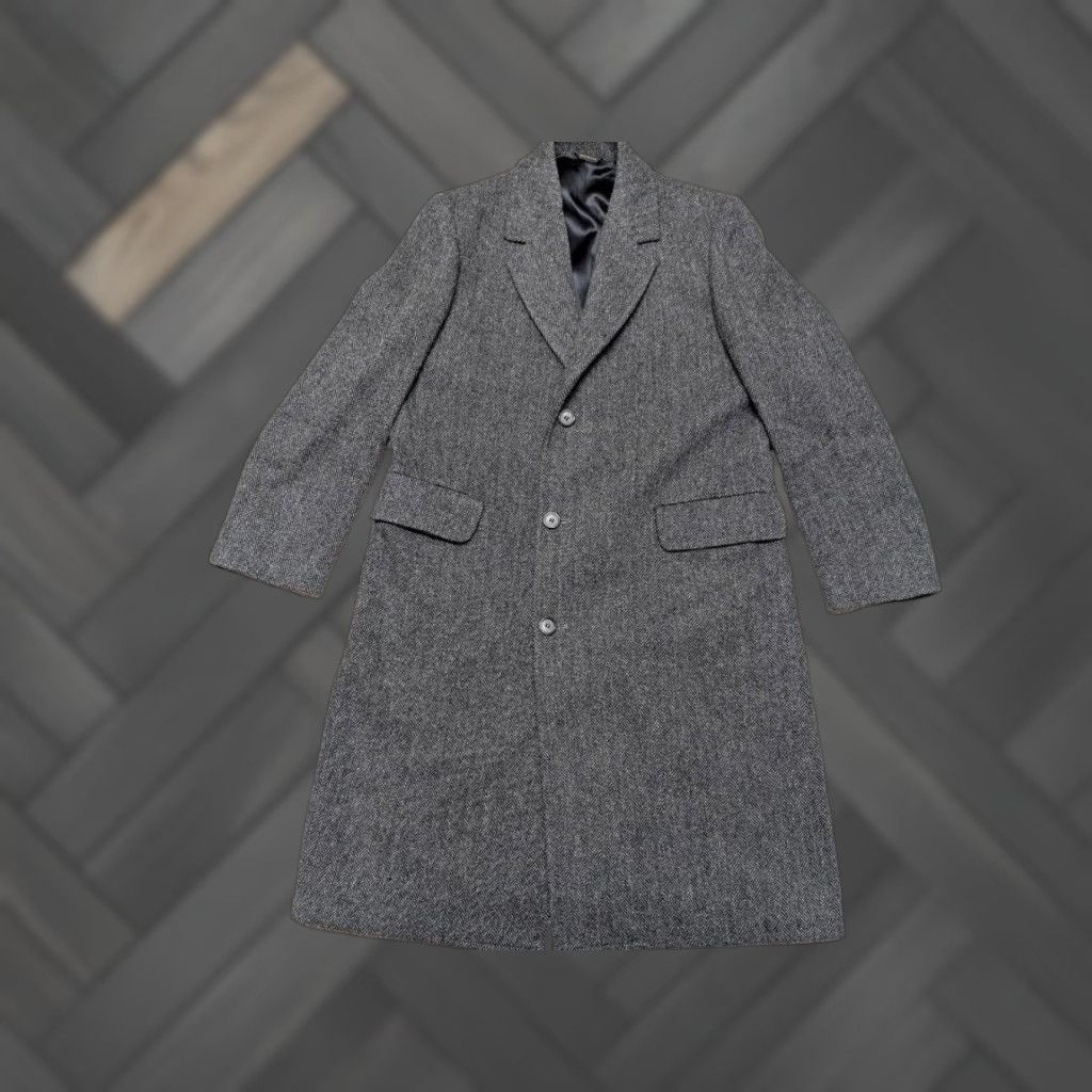 London Fog VINTAGE London Fog Overcoat Tweed USA Made grey Herringbone 42 44 Charcoal Long Men M Chest 42 in TwEEd Donegal Coat Size US M / EU 48-50 / 2 - 1 Thumbnail