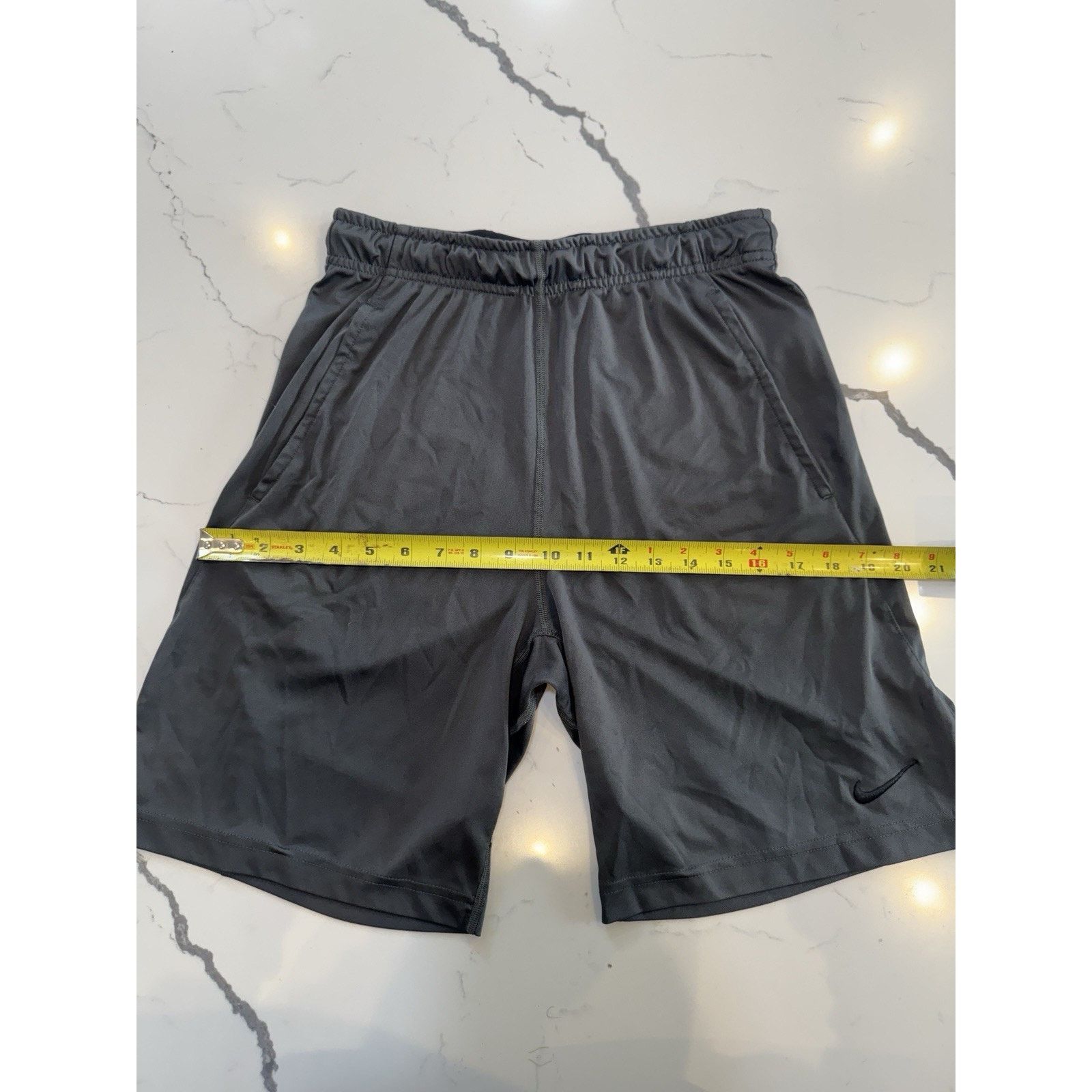 Nike Nike Dri-FIT Youth Shorts Boys S Gray Athletic Training Run Size US 26 / EU 42 - 3 Thumbnail