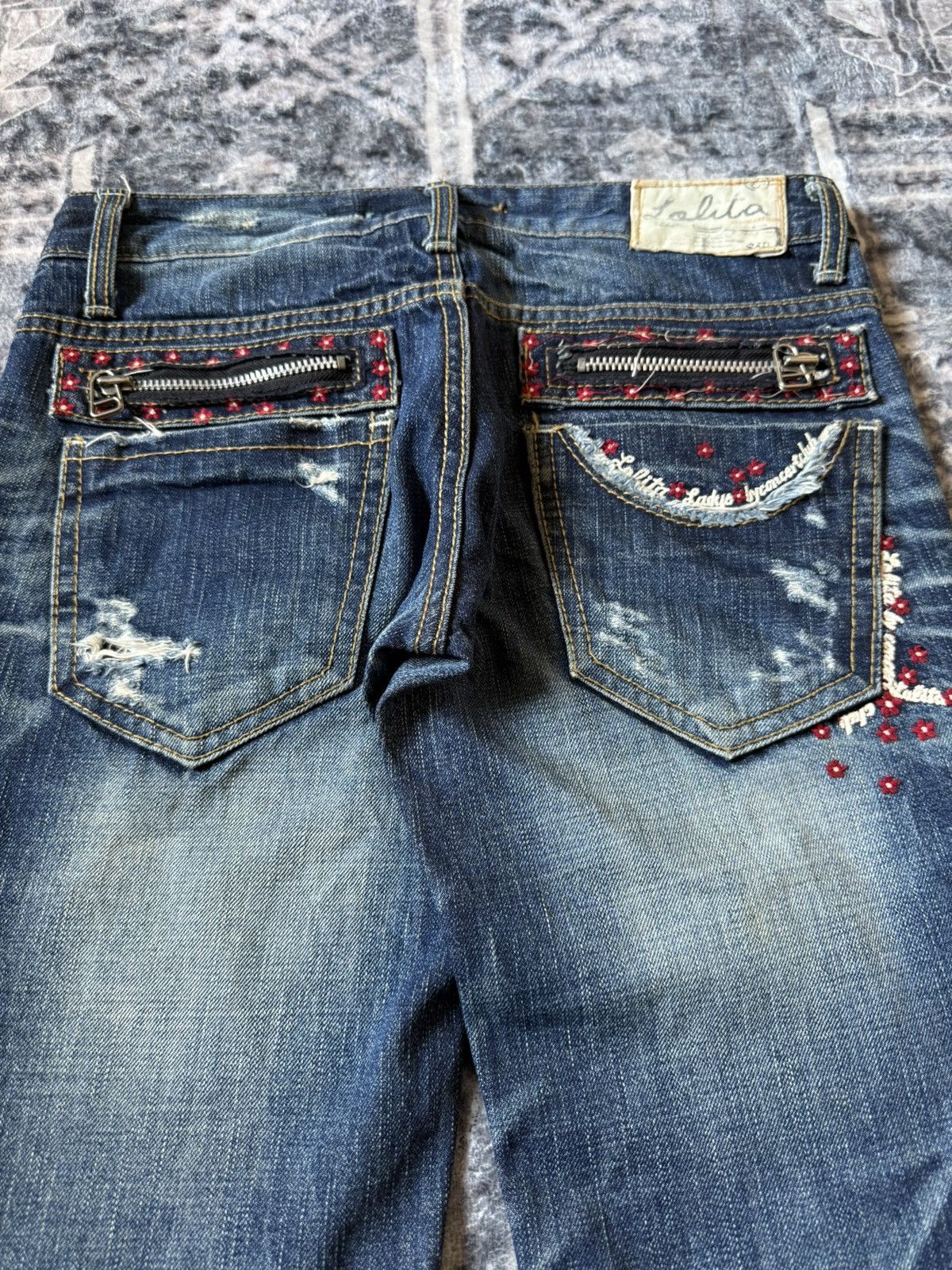 Hysteric Glamour × Japanese Brand Yoshitomo Lolita Japan Heavy Whisker Blossom Flare Jeans Size US 29 - 13 Thumbnail