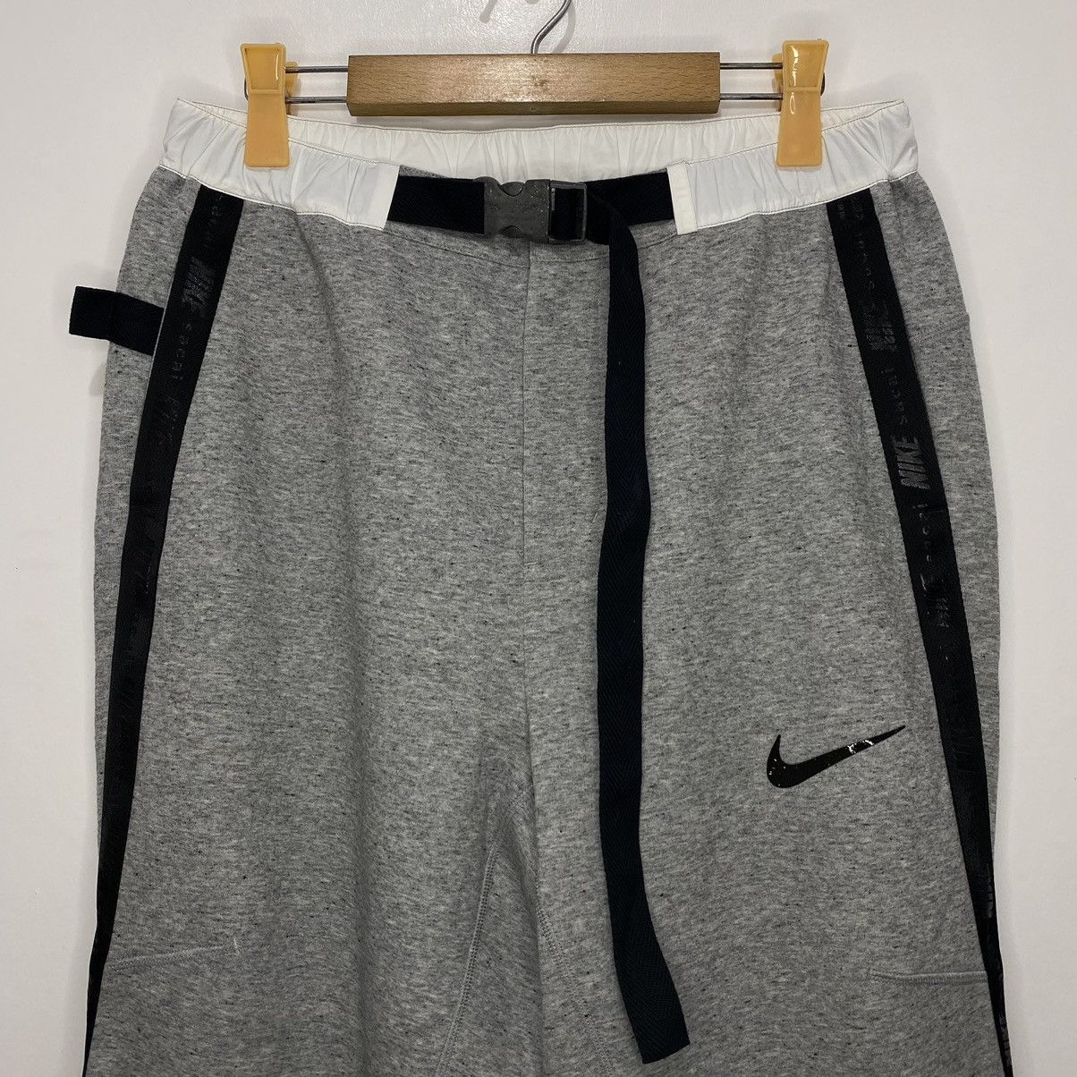 Nike × Sacai Nike Sacai Fleece Sweatpants Size US 31 - 2 Thumbnail