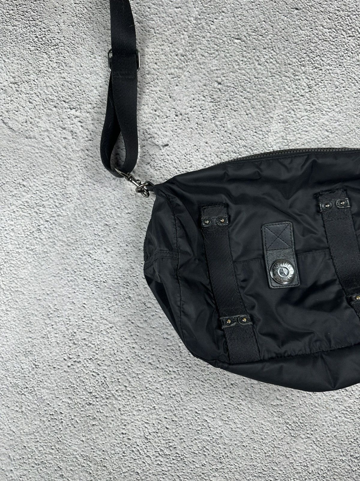 Japanese Brand Kipling Shoulder Bag Japan Y2K Avant Garde SK8 GGL Bag Style Size ONE SIZE - 3 Thumbnail