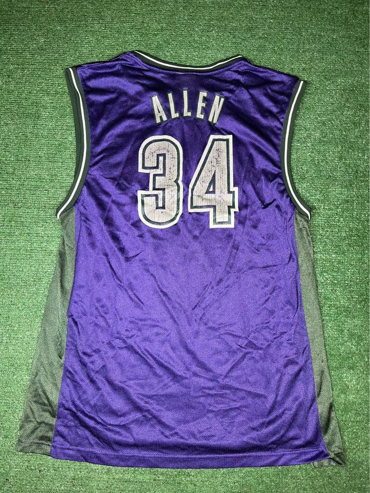Reebok Ray Allen Milwaukee Bucks Jersey Size L Size US L / EU 52-54 / 3 - 5 Thumbnail