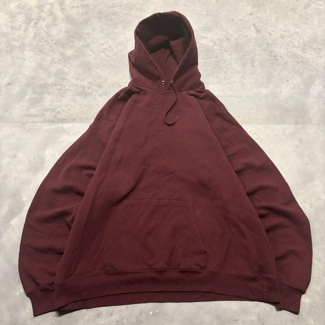 Japanese Brand × Vintage Crazy Vintage Y2K/2000s Maroon Red Blank Russell Style Heavyweight Essential Hoodie! Size US L / EU 52-54 / 3 - 1 Thumbnail