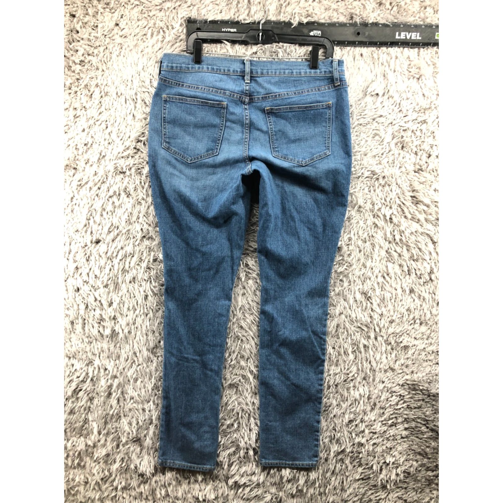 Old Navy Old Navy The Diva Jeans Skinny Women's Size 12 Regular Blue Medium Wash, 33" Waist, 33" Inseam Size 34" / US 12 / IT 48 - 5 Thumbnail
