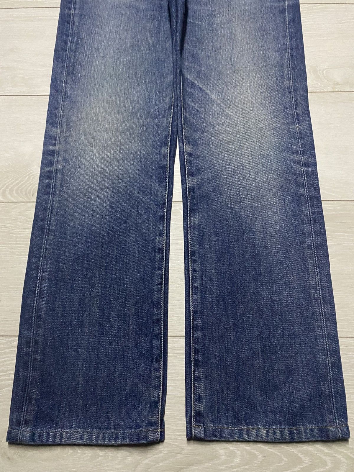 Japanese Brand Vintage Japanese Uniqlo Blue Faded Wash Distressed Jeans Size US 31 - 5 Thumbnail