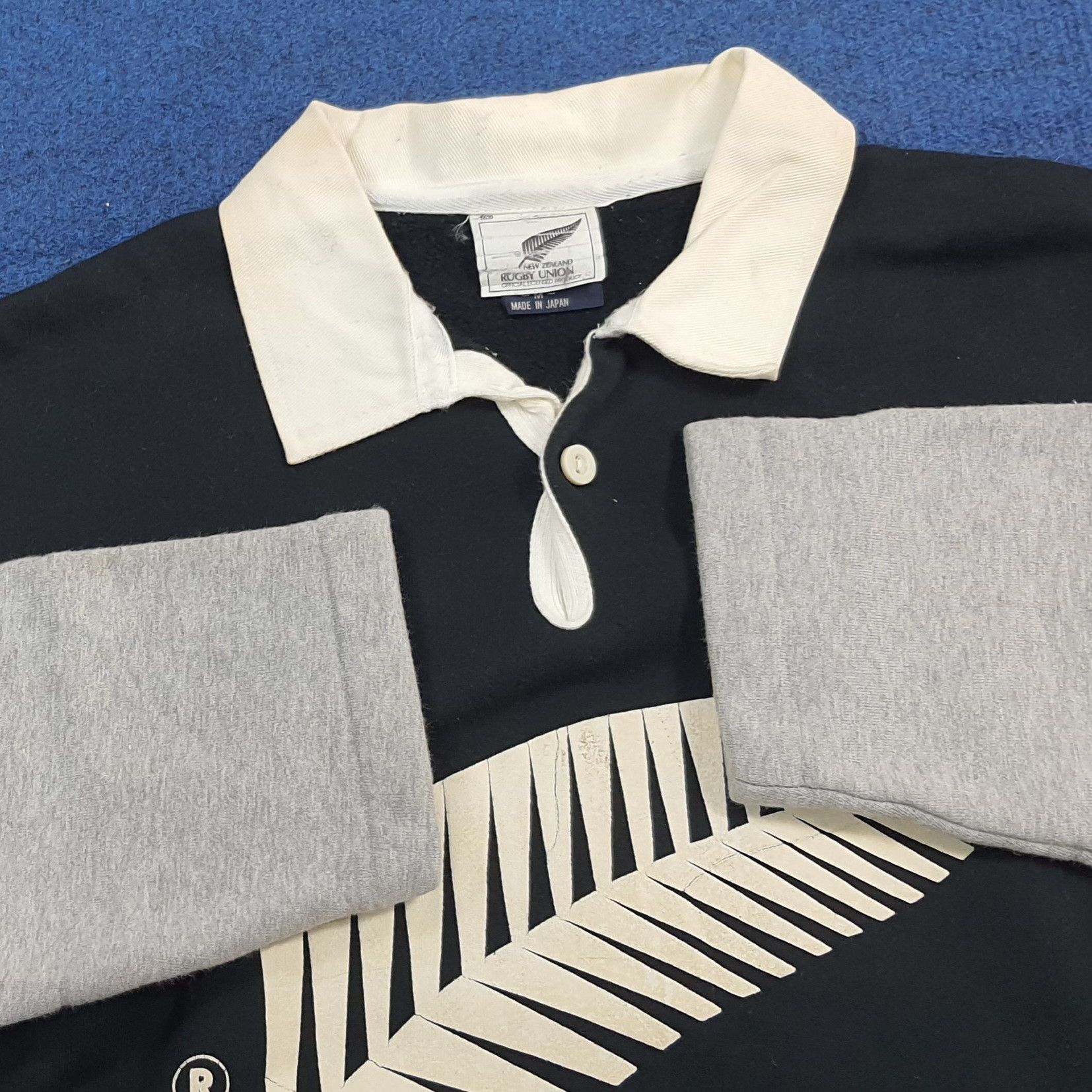 Canterbury of New Zealand Vintage All Blacks Rugby Polo Shirt Canterbury C302N23 Size US M / EU 48-50 / 2 - 4 Thumbnail