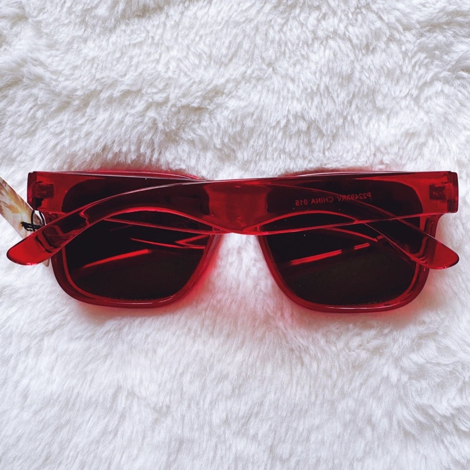 Other Cerise Bright Red Mirrored Sunglasses Size ONE SIZE - 14 Thumbnail
