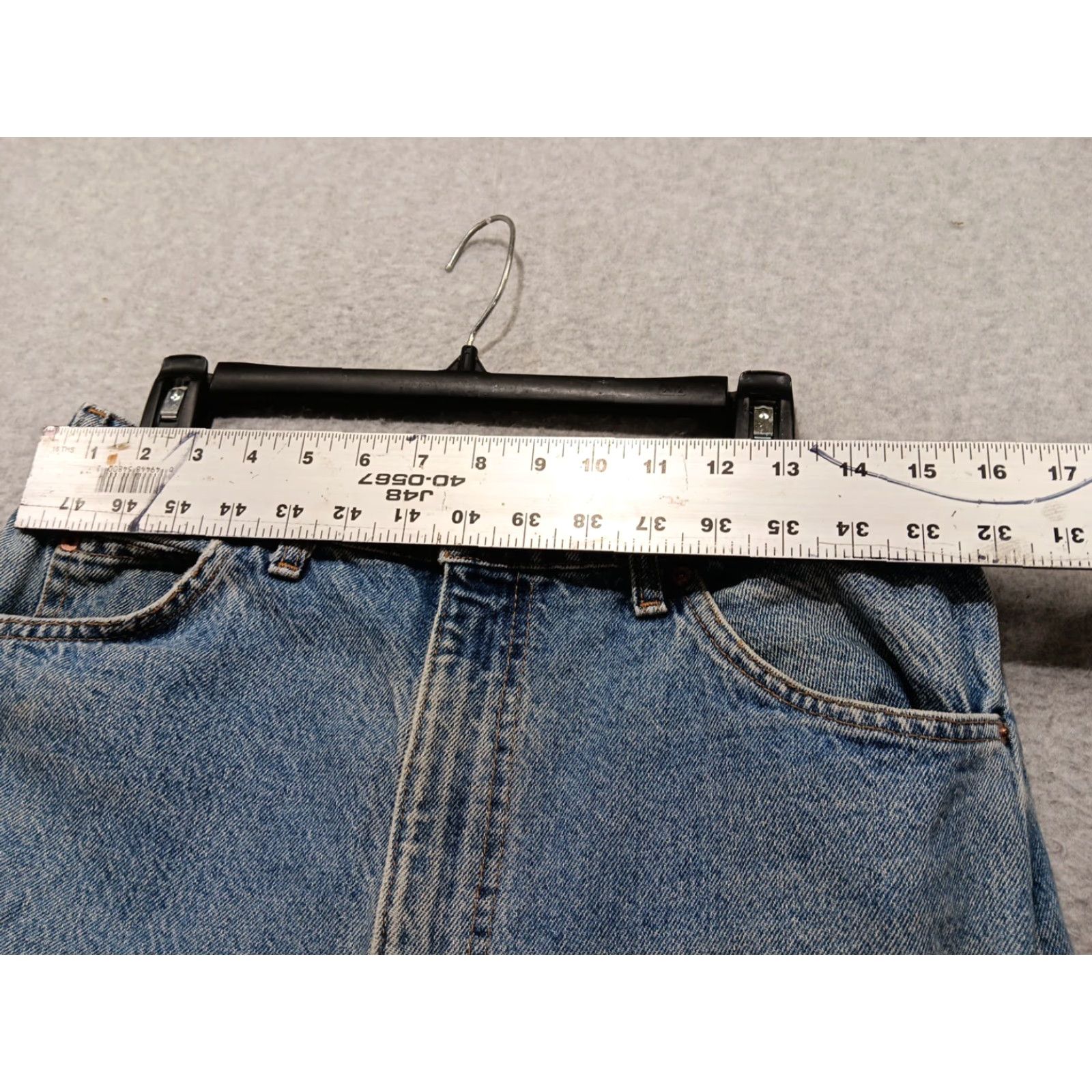 Levi's VINTAGE Levi’s 505 Jeans Men 36x30 Blue Denim Regular 90s Grunge USA Levi’s Logo Pockets Mid Rise Casual* Size US 36 / EU 52 - 5 Thumbnail