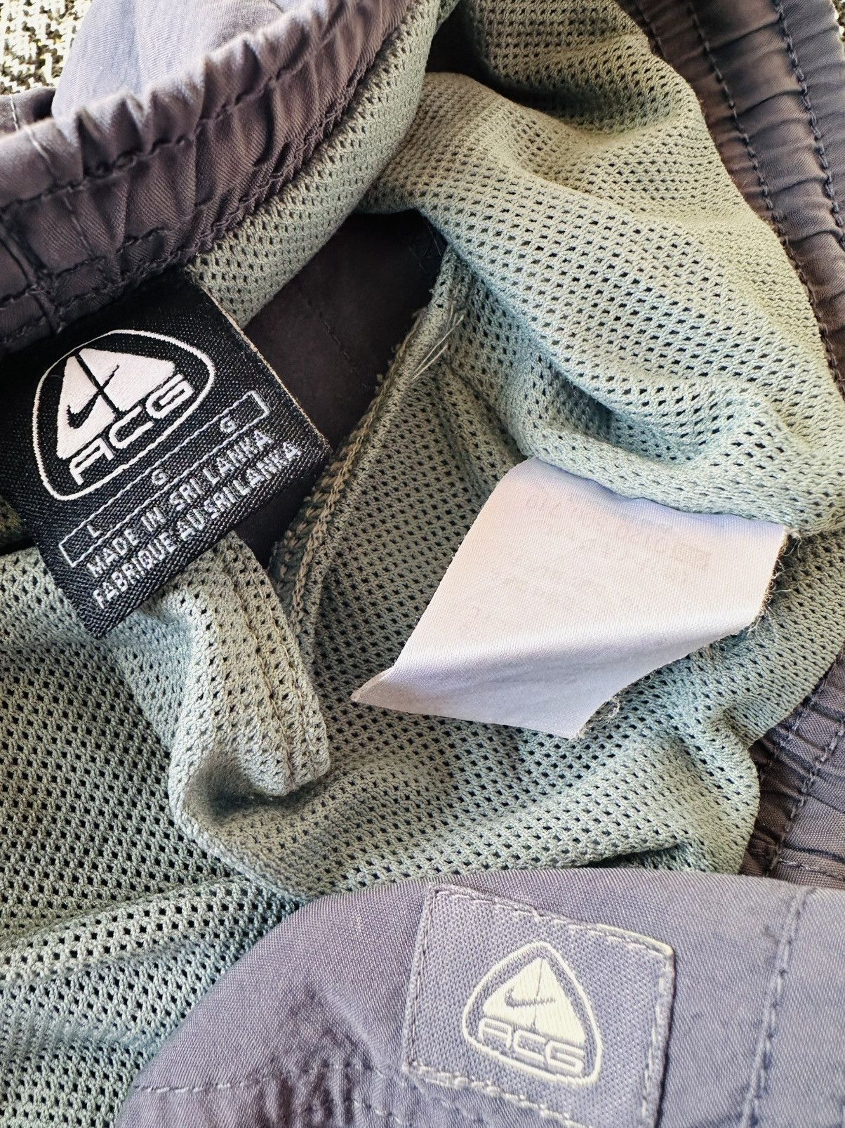 Nike ACG Vintage Nike Acg Hiking Shorts Size US 34 / EU 50 - 3 Thumbnail