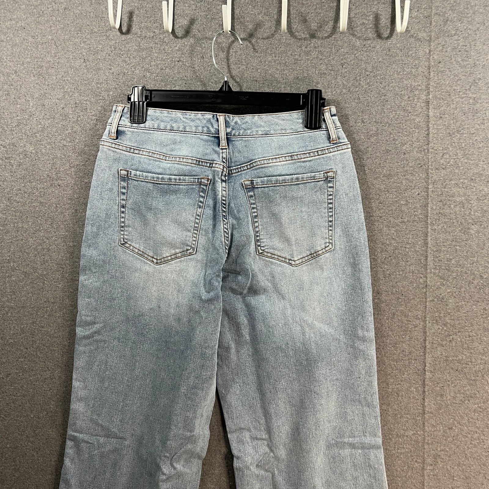 Other LOGO by Lori Goldstein Tall Wide Leg Jeans with Button Fly Size 27" / US 4 / IT 40 - 6 Thumbnail