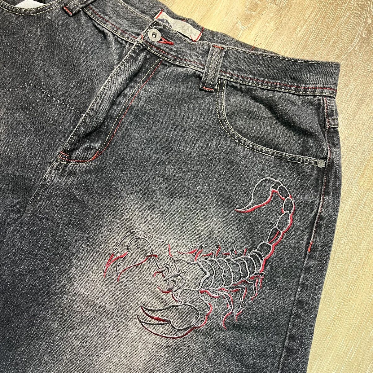 JNCO × Vintage Y2K Paco Black Scorpion Embroidered Jorts Size US 38 / EU 54 - 6 Thumbnail