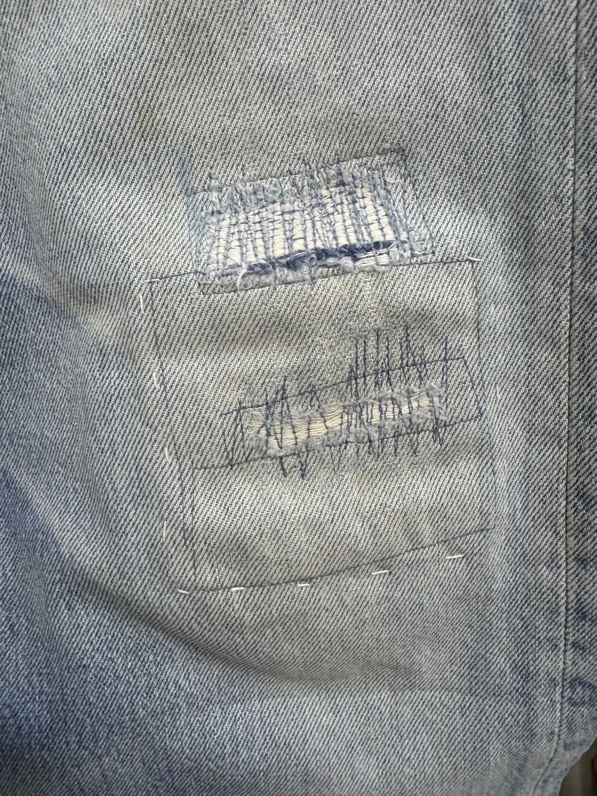 Levi's × Vintage LEVIS 501XX MADE IN USA BUTTON FLY DISTRESSED JEANS Size US 34 / EU 50 - 9 Thumbnail