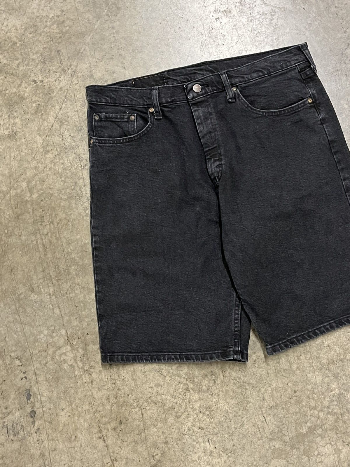 Vintage Y2K jorts baggy fit black skater streetwear hype rare Size US 34 / EU 50 - 6 Thumbnail