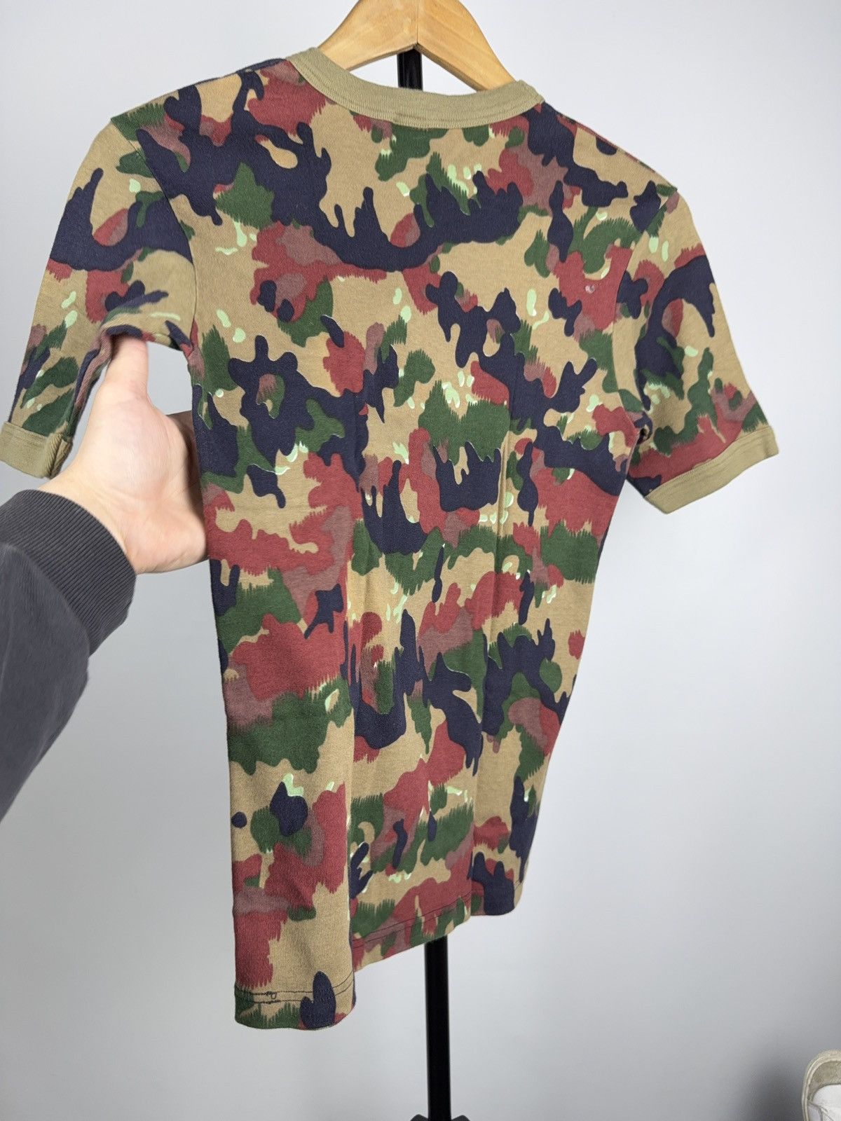 Vintage 00s Vintage Retro Camo T-Shirt Y2K Military Streetwear Tee Size US M / EU 48-50 / 2 - 10 Thumbnail