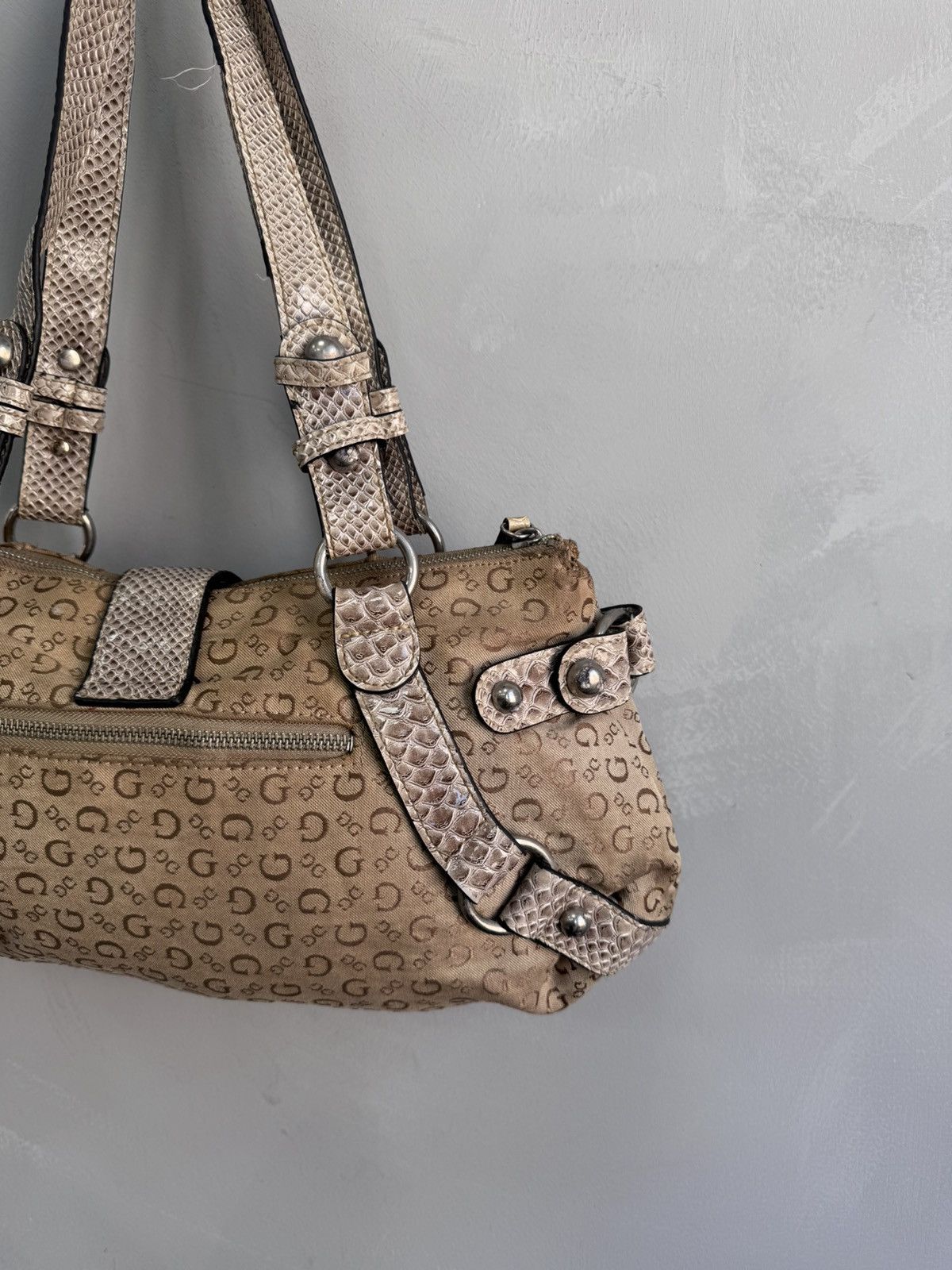 Guess × Vintage New Guess Vintage Y2K Hand Shoulder Bag Size ONE SIZE - 10 Thumbnail