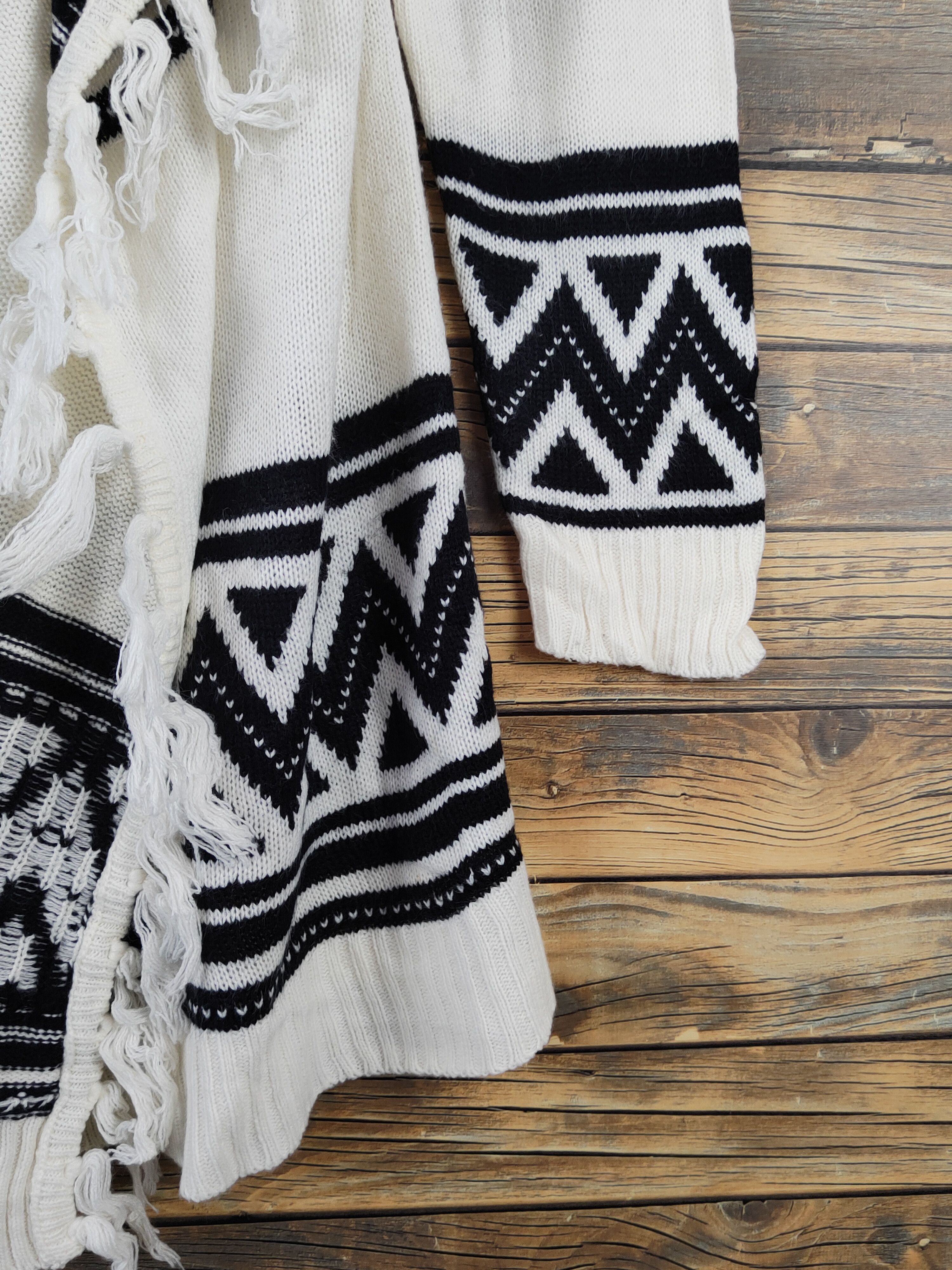 Vintage Cherry Pop Cream Black Knitwear Cardigan #W967 Size M / US 6-8 / IT 42-44 - 6 Thumbnail